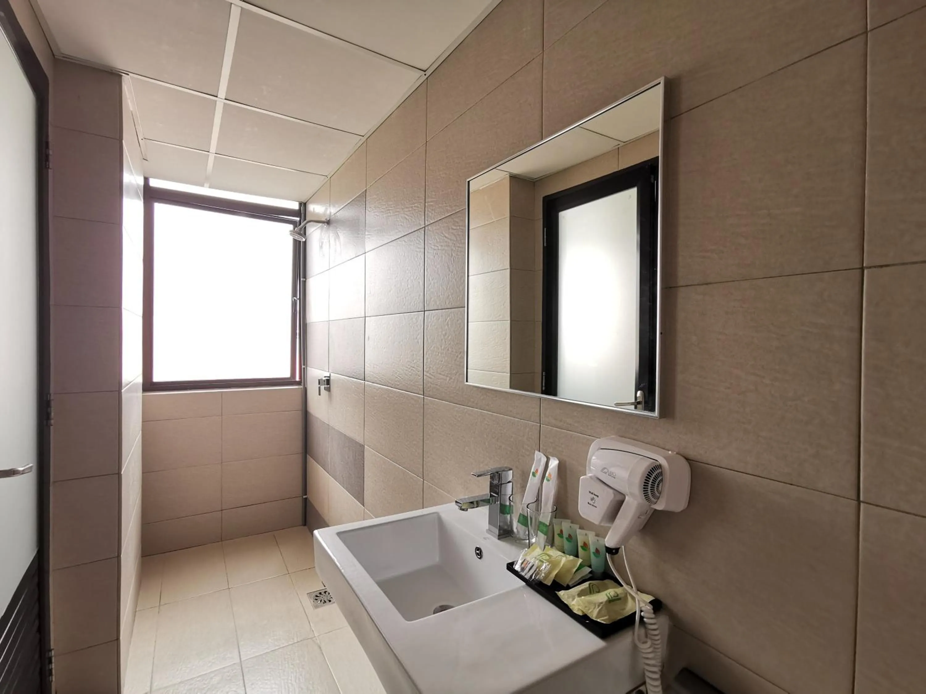 Bathroom in Leo Palace Hotel New Wing, WTC Kuala Lumpur