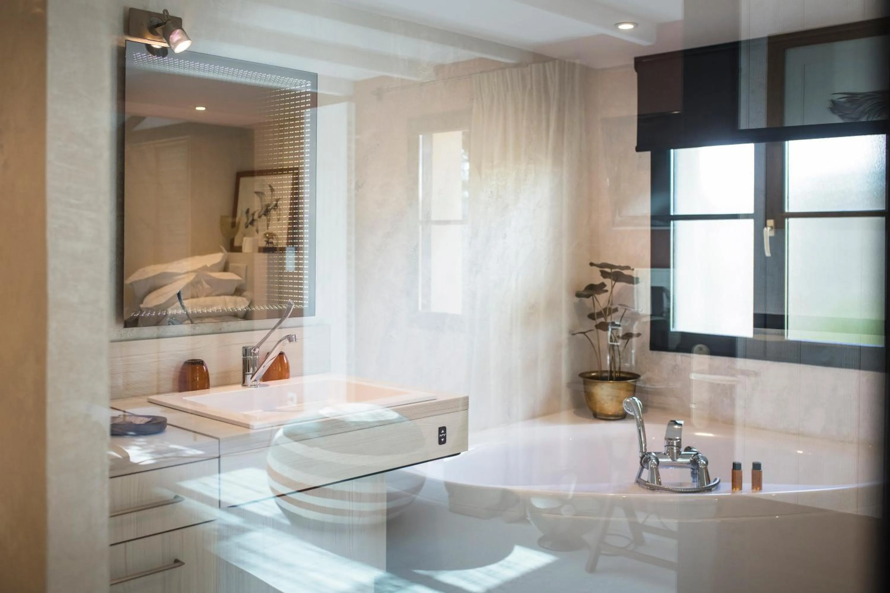 La Mare aux Oiseaux, The Originals Collection