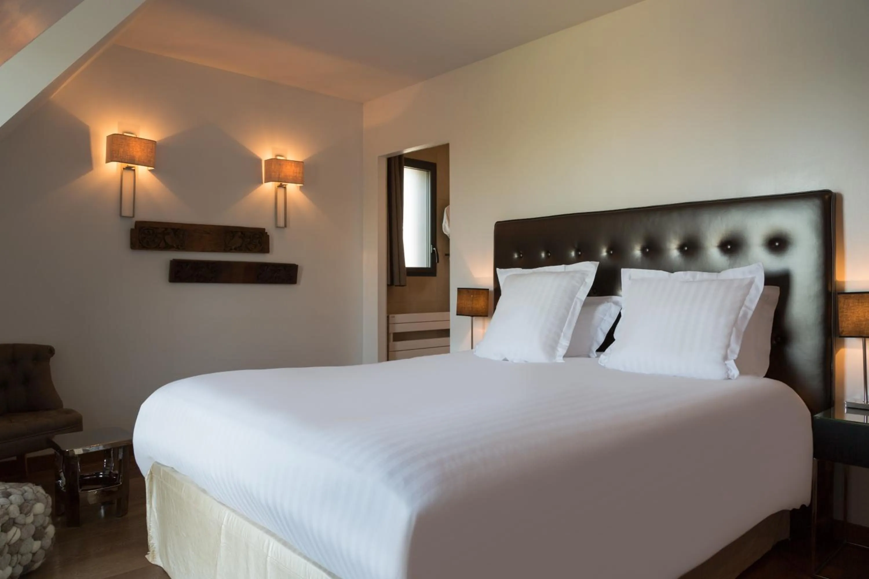 Bed in La Mare aux Oiseaux, The Originals Collection