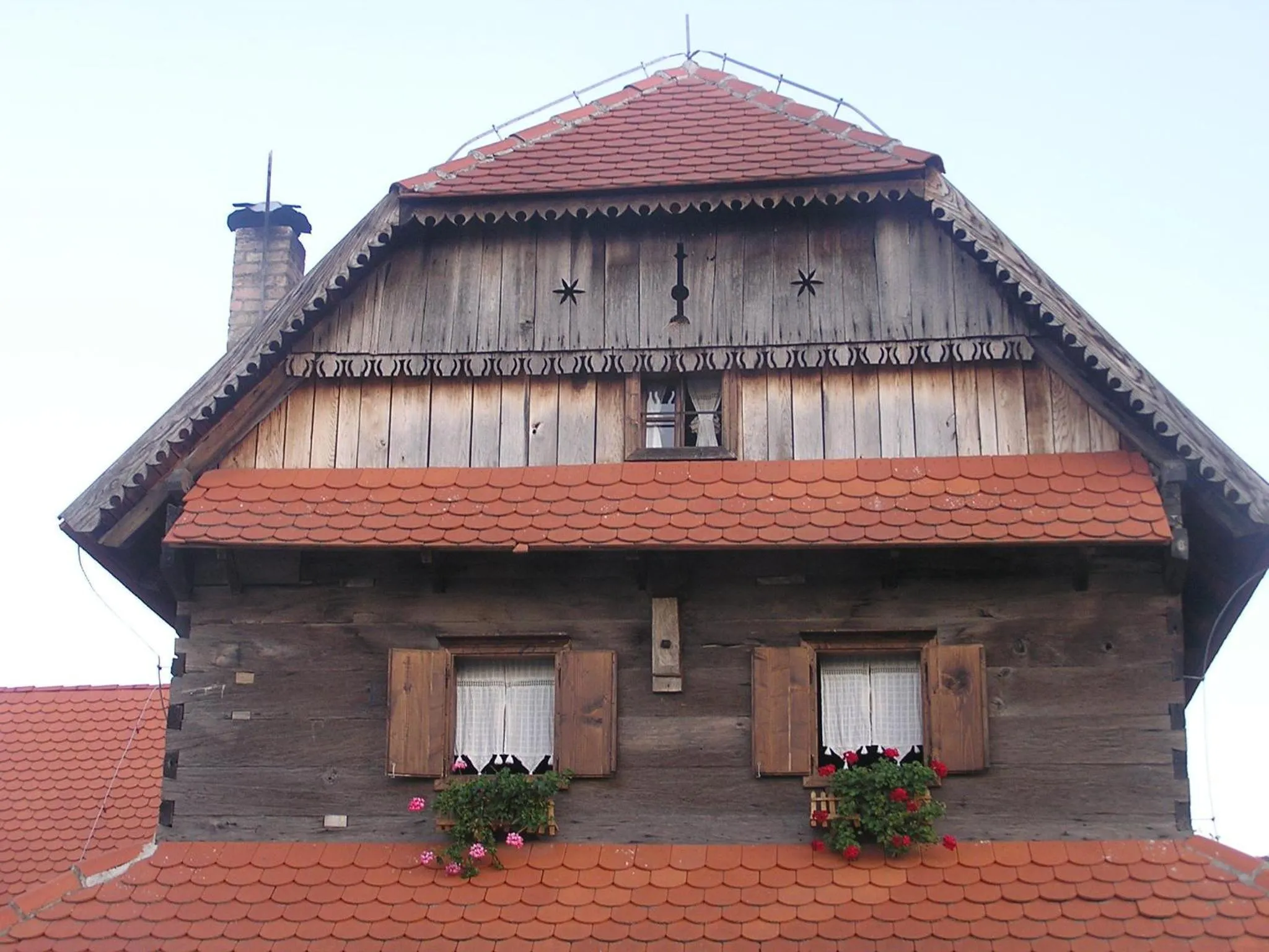 Facade/entrance in Tradicije Cigoc