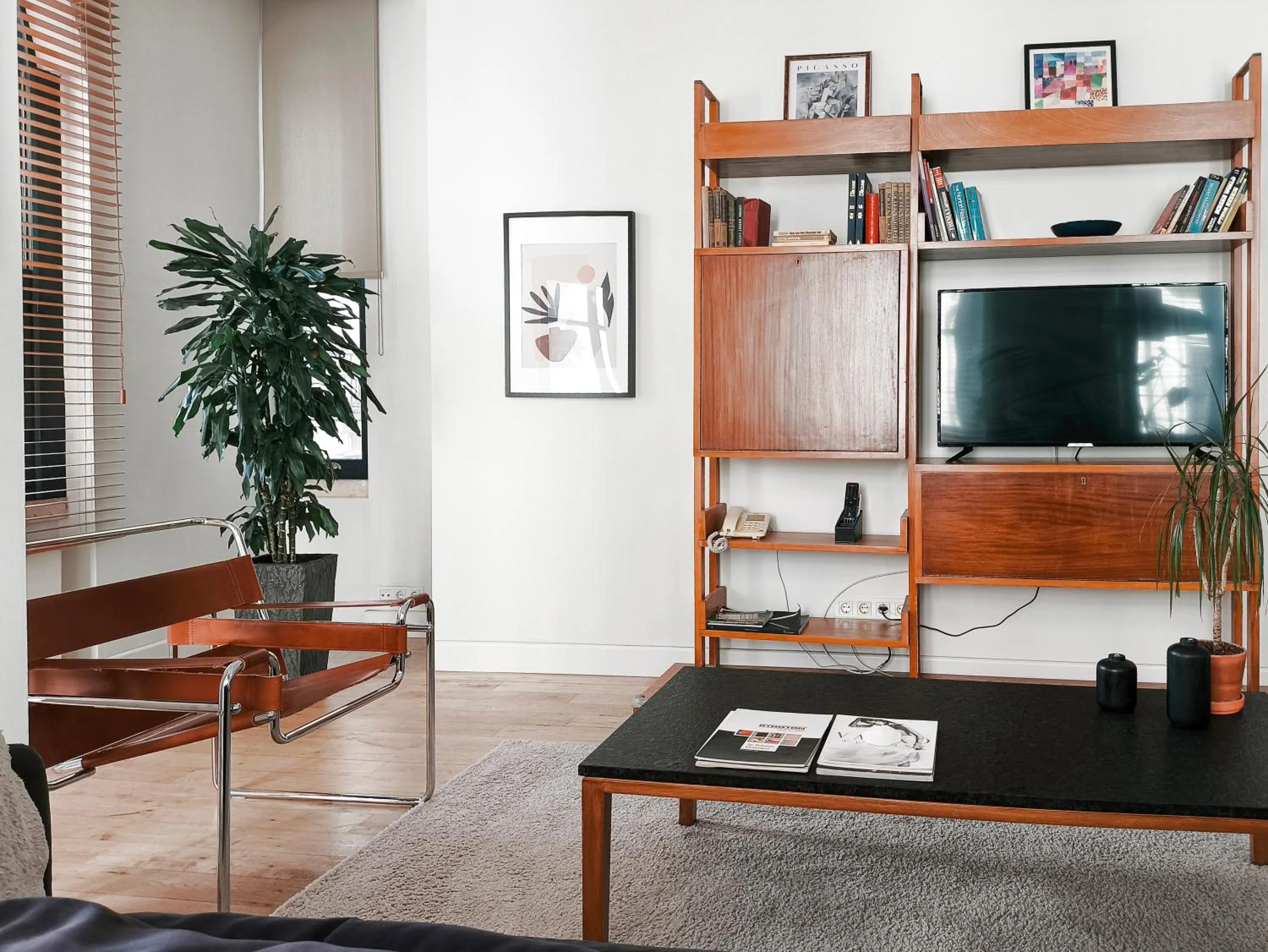 Living room in GALATA M84