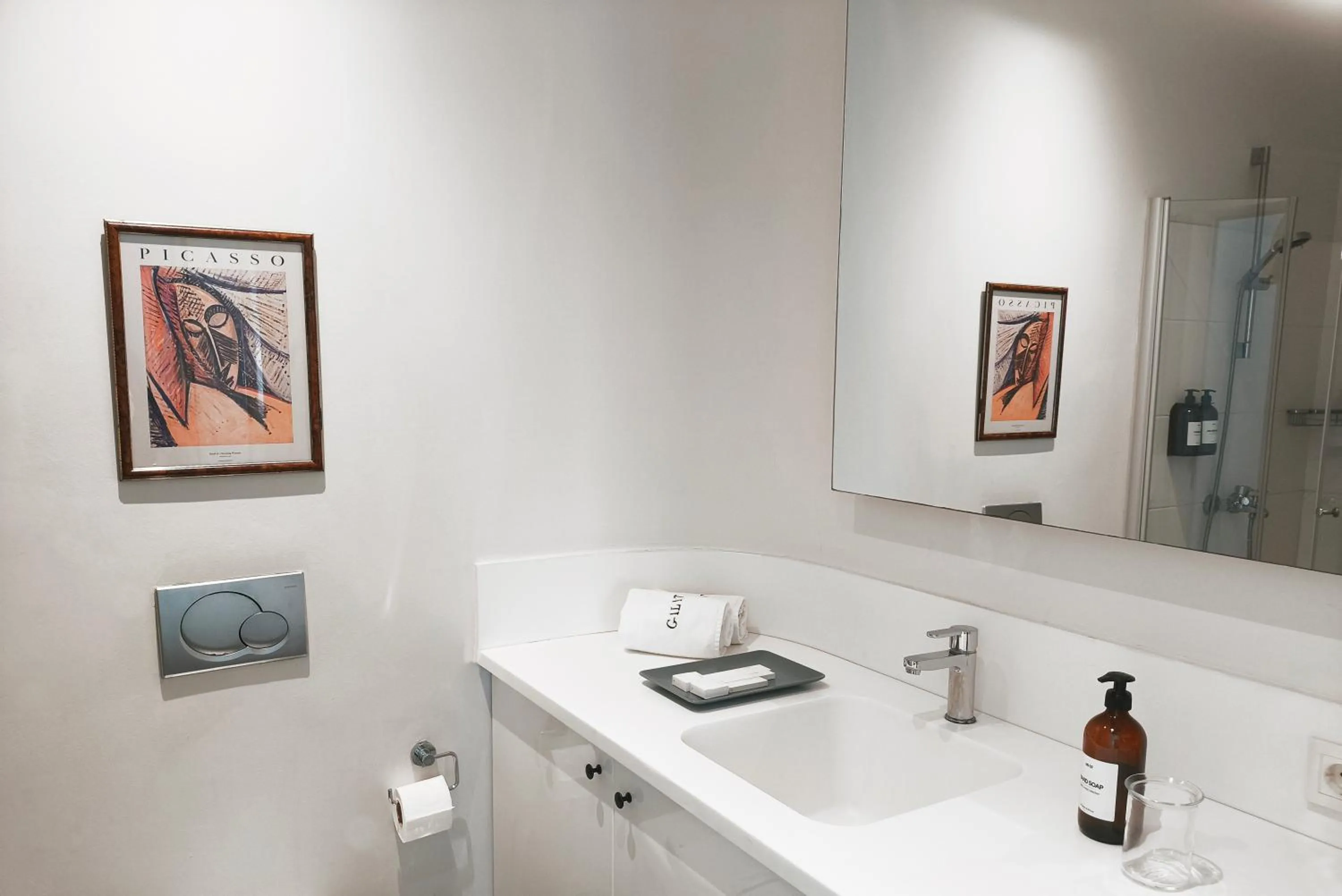 Bathroom in GALATA M84