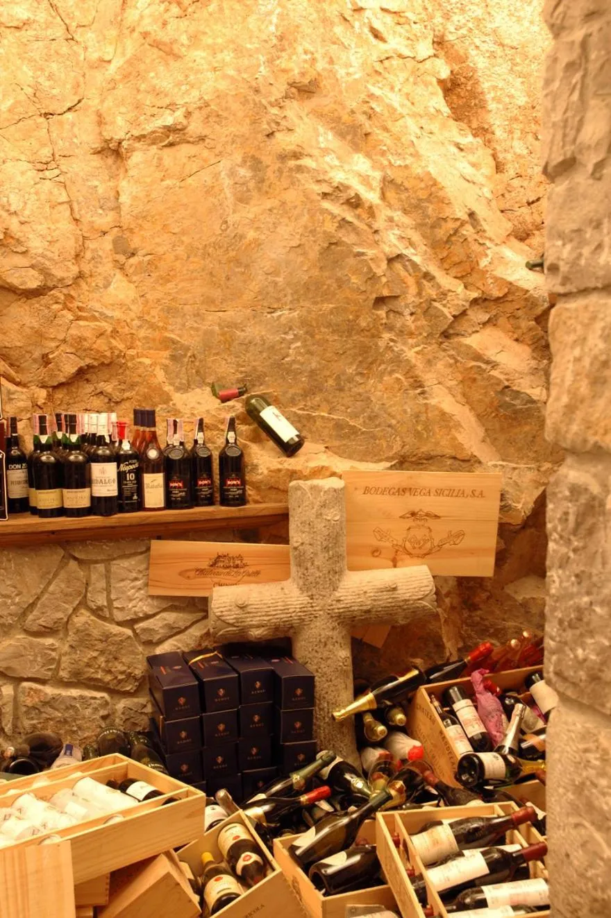 Alcoholic drinks in Lokanda Devetak