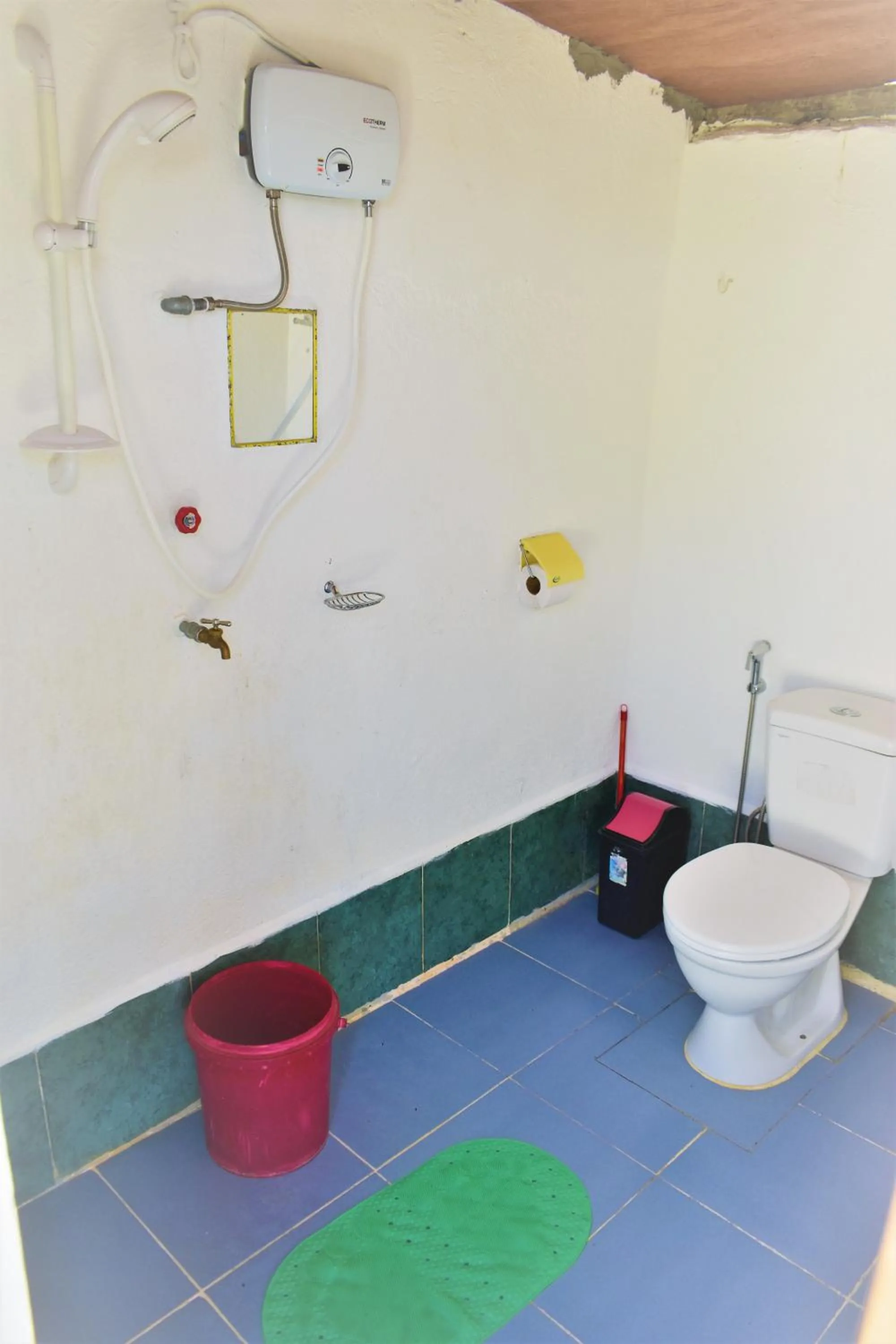 Shower in Hiwang Native House Inn & Viewdeck