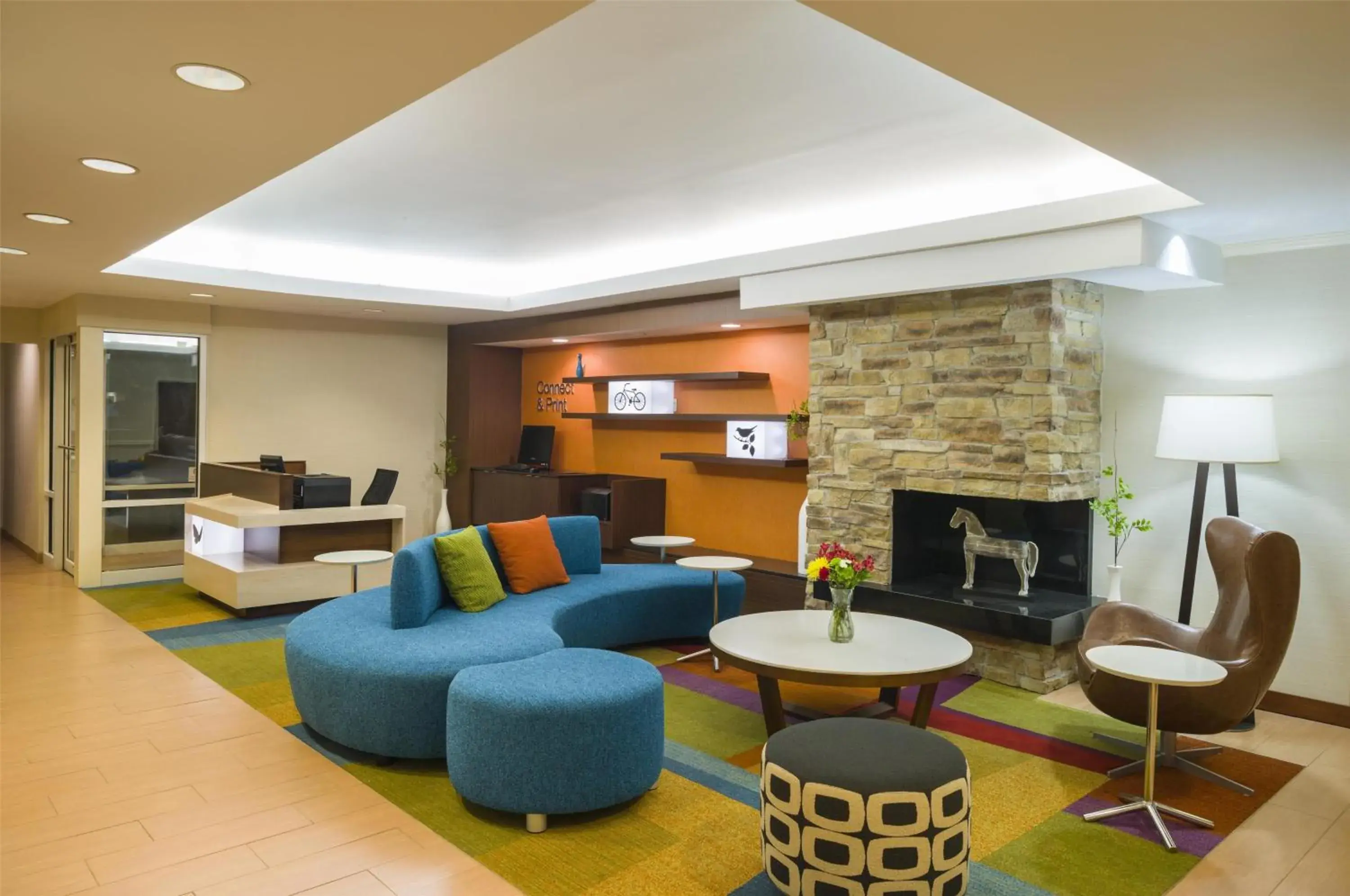 Lobby or reception in Best Western Allentown Bethlehem Lehigh Valley Inn & Suites Lobby or reception in Best Western Allentown Bethlehem Lehigh Valley Inn & Suites