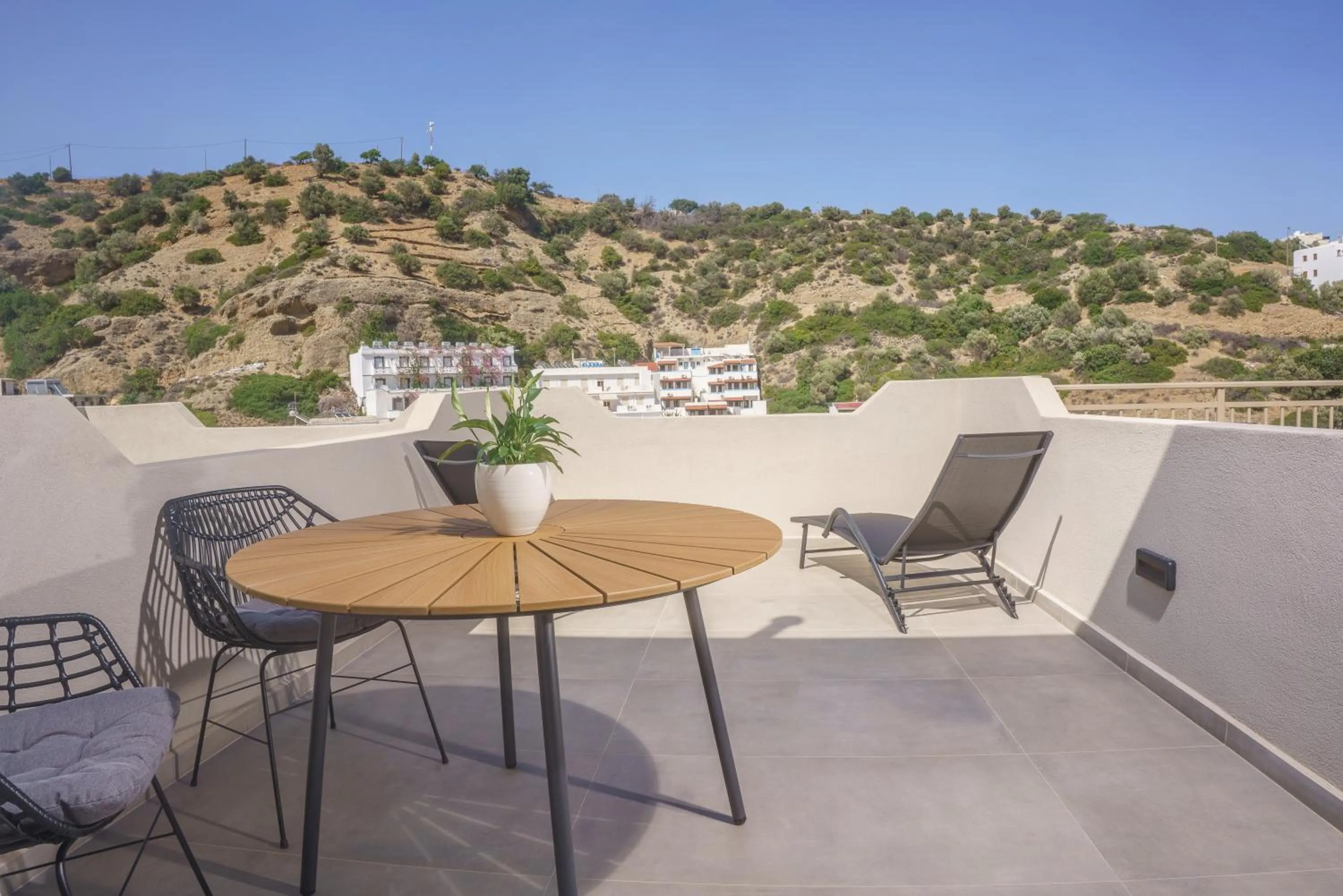 Natural landscape in Sunlight Hotel