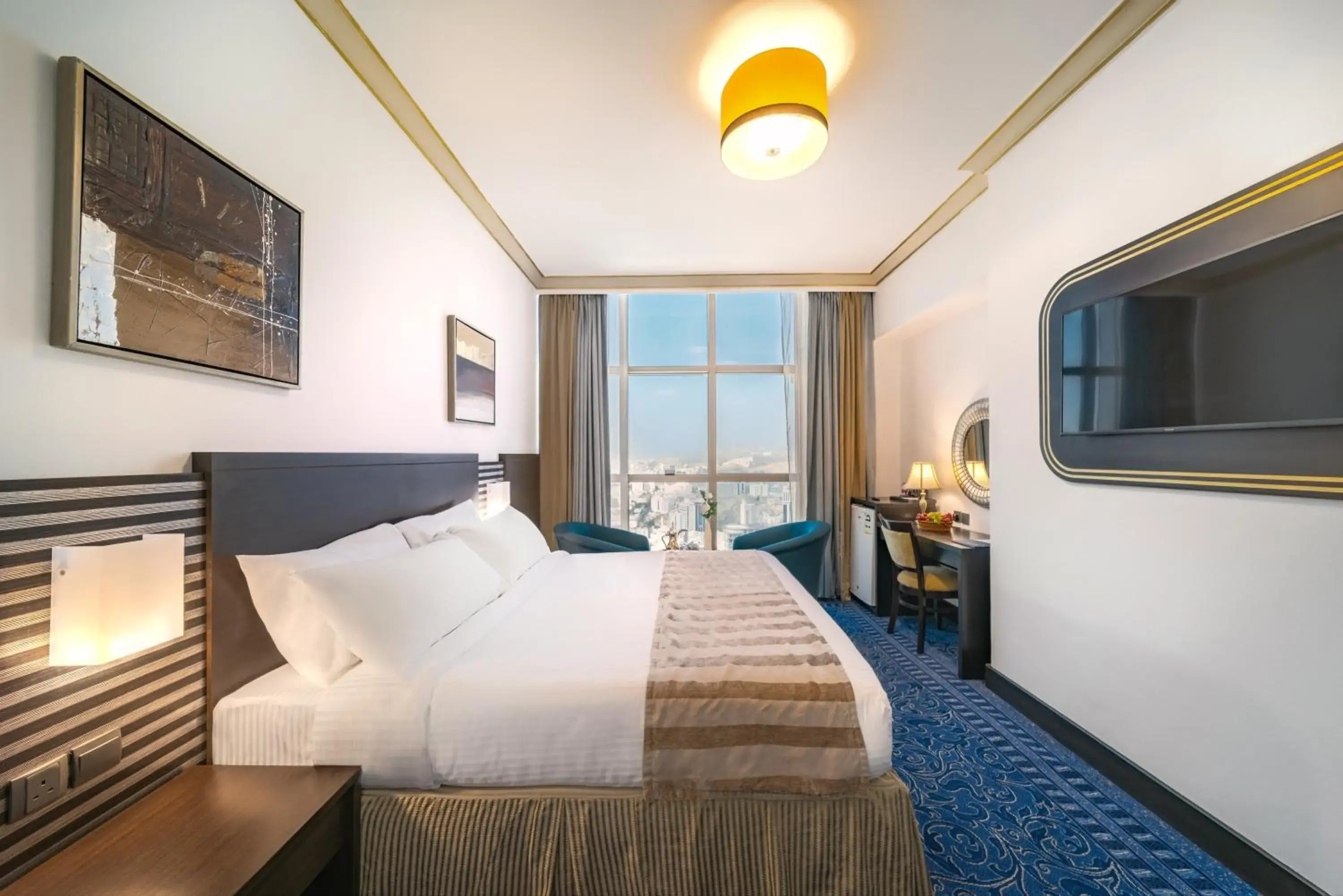 TV and multimedia, Bed in Al Kiswah Towers Hotel TV and multimedia, Bed in Al Kiswah Towers Hotel