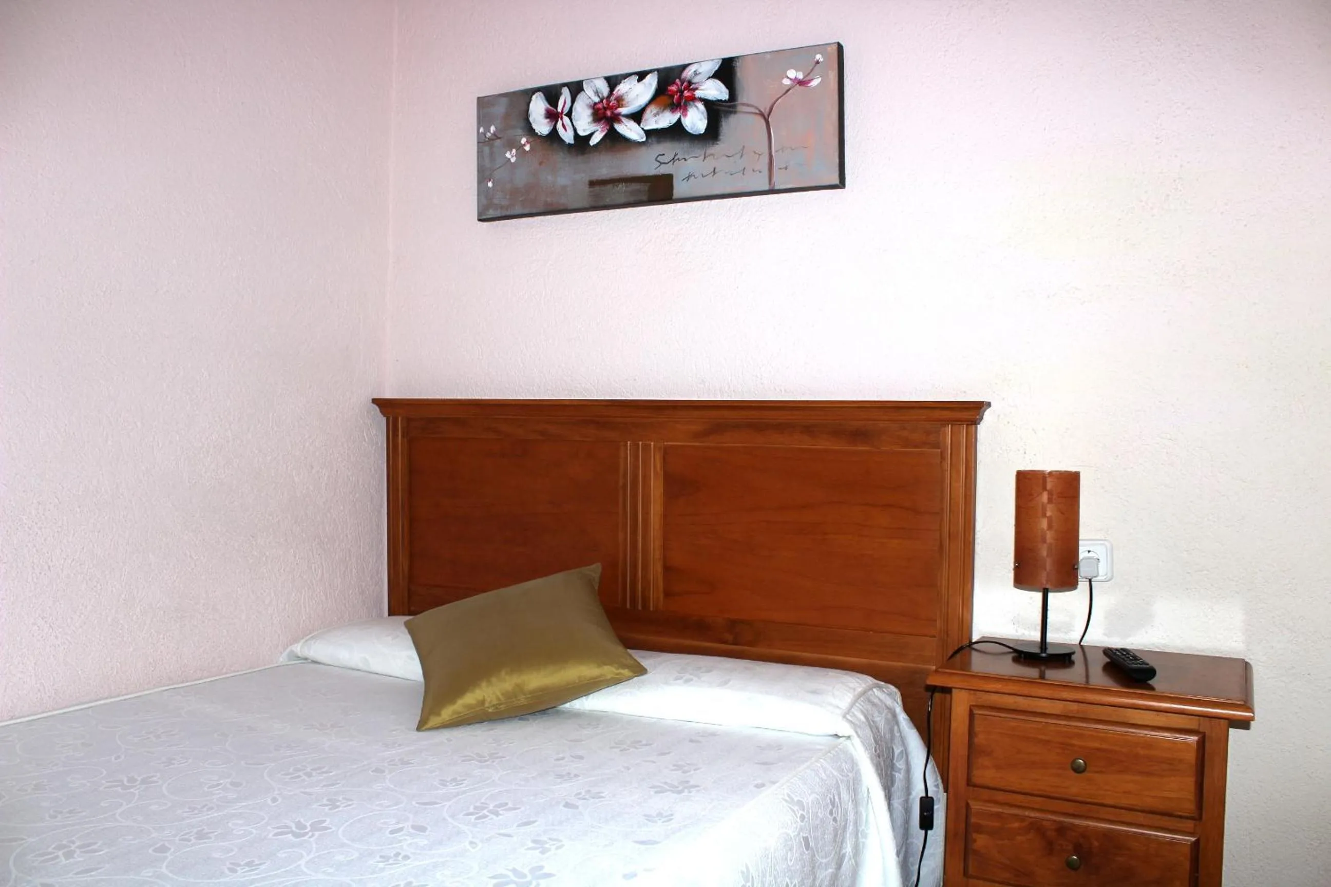 Bed in Hotel Oreneta