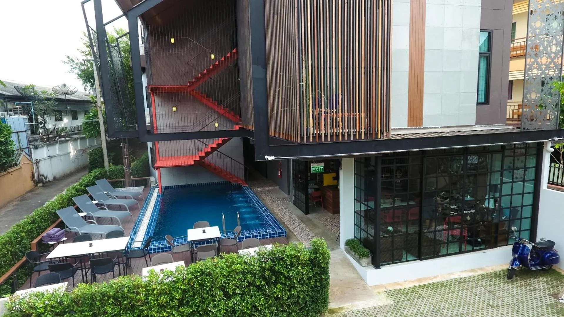 Property building in The Rodman Hotel