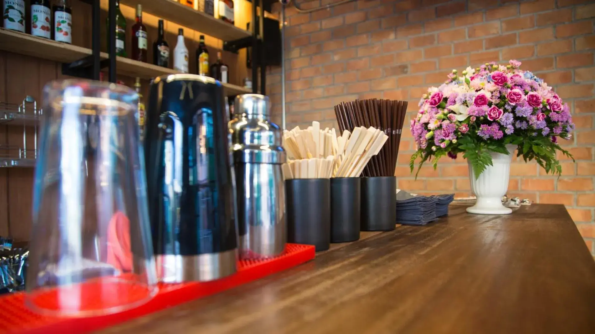 Restaurant/places to eat in The Rodman Hotel Restaurant/places to eat in The Rodman Hotel