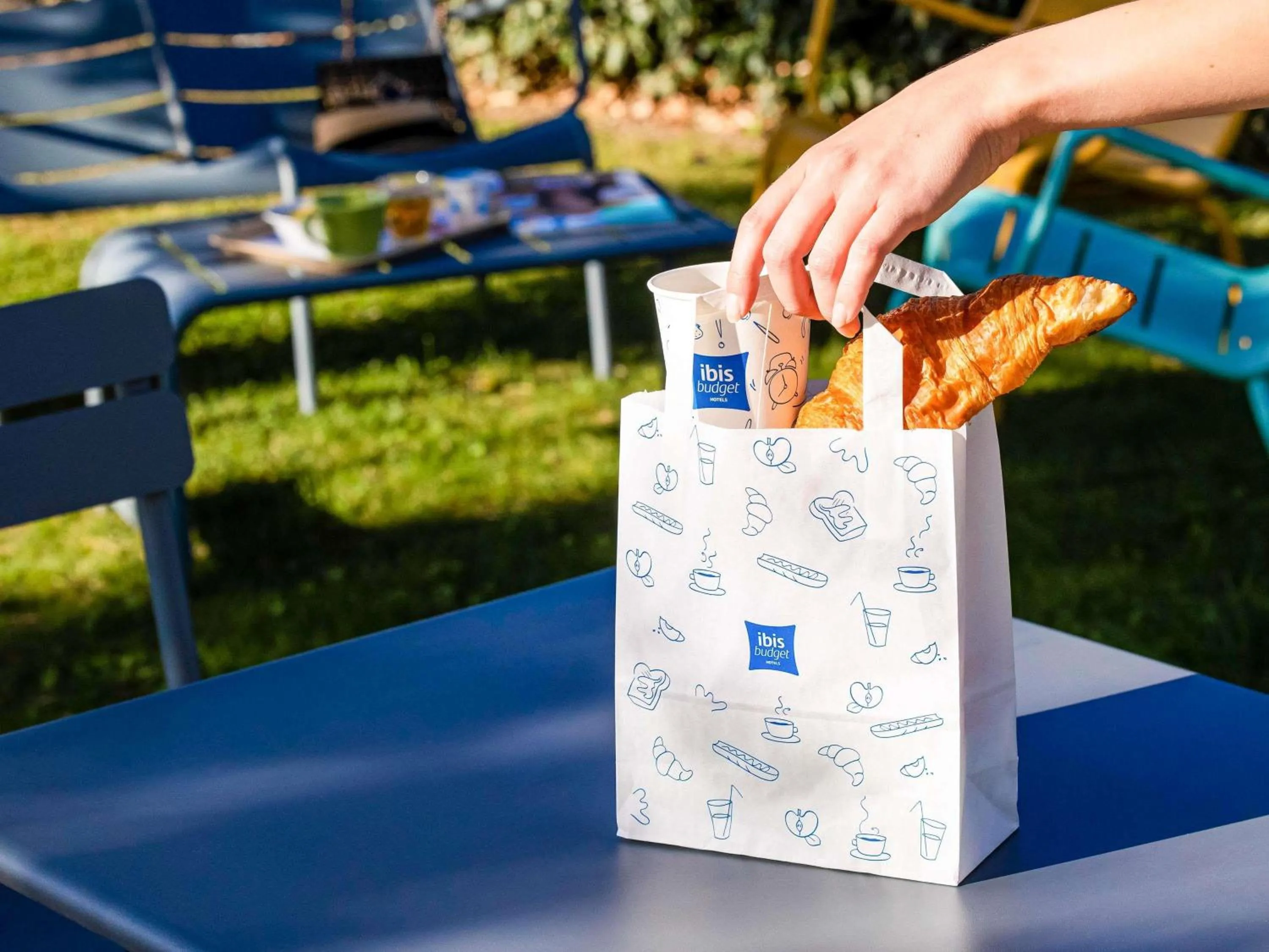 Breakfast in ibis budget Carcassonne Aéroport - A61