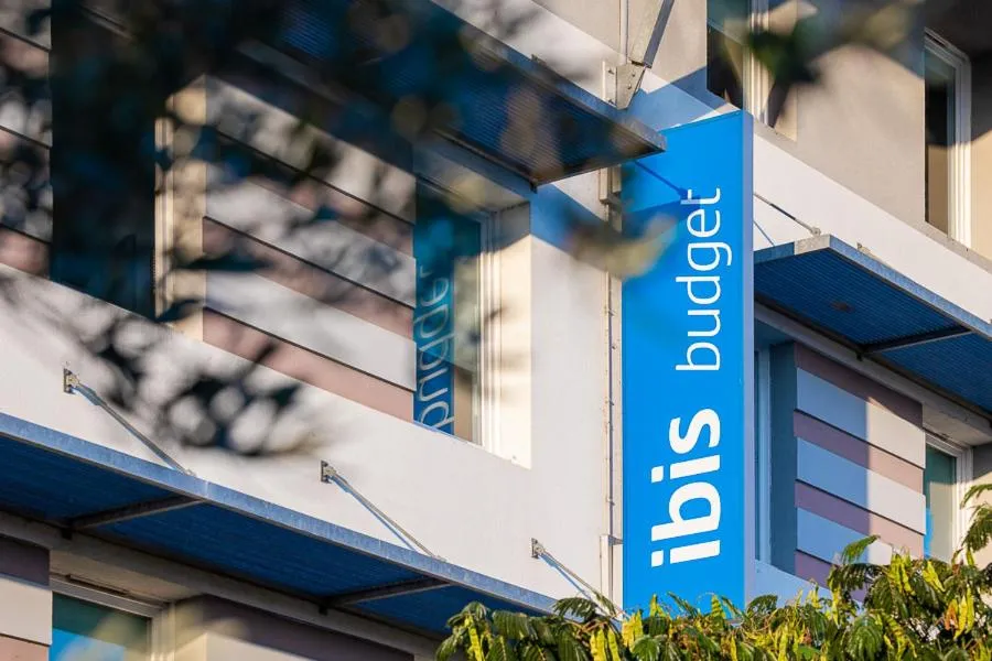 Facade/entrance in ibis budget Carcassonne Aéroport - A61