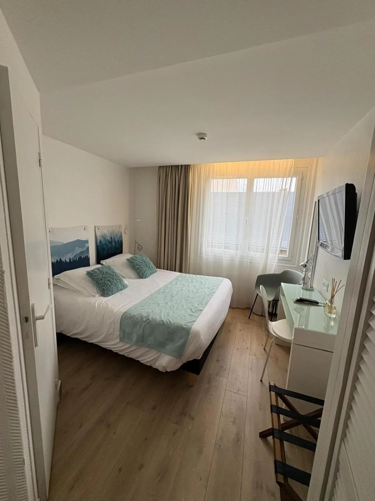 Bed in Hôtel Moderna