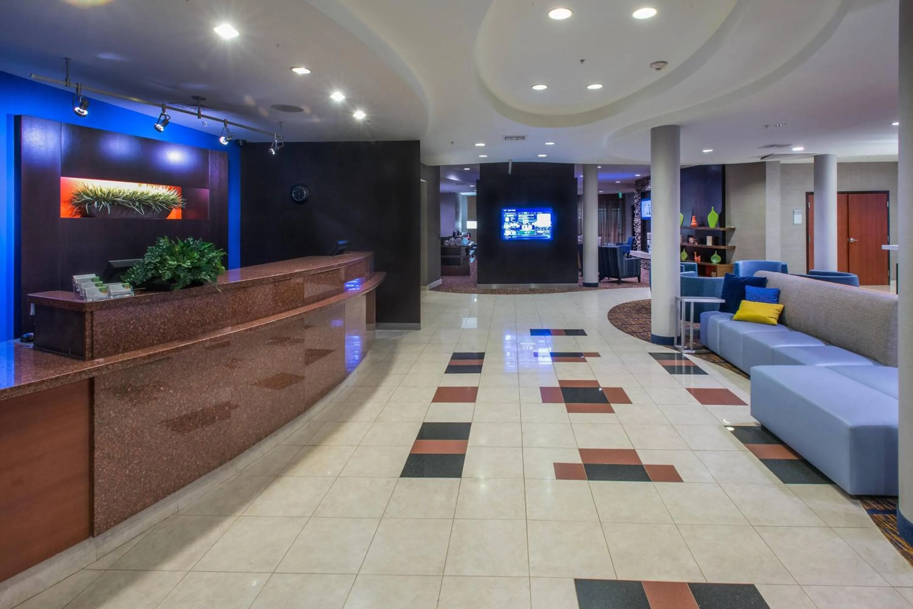 Lobby or reception in Courtyard by Marriott Albany