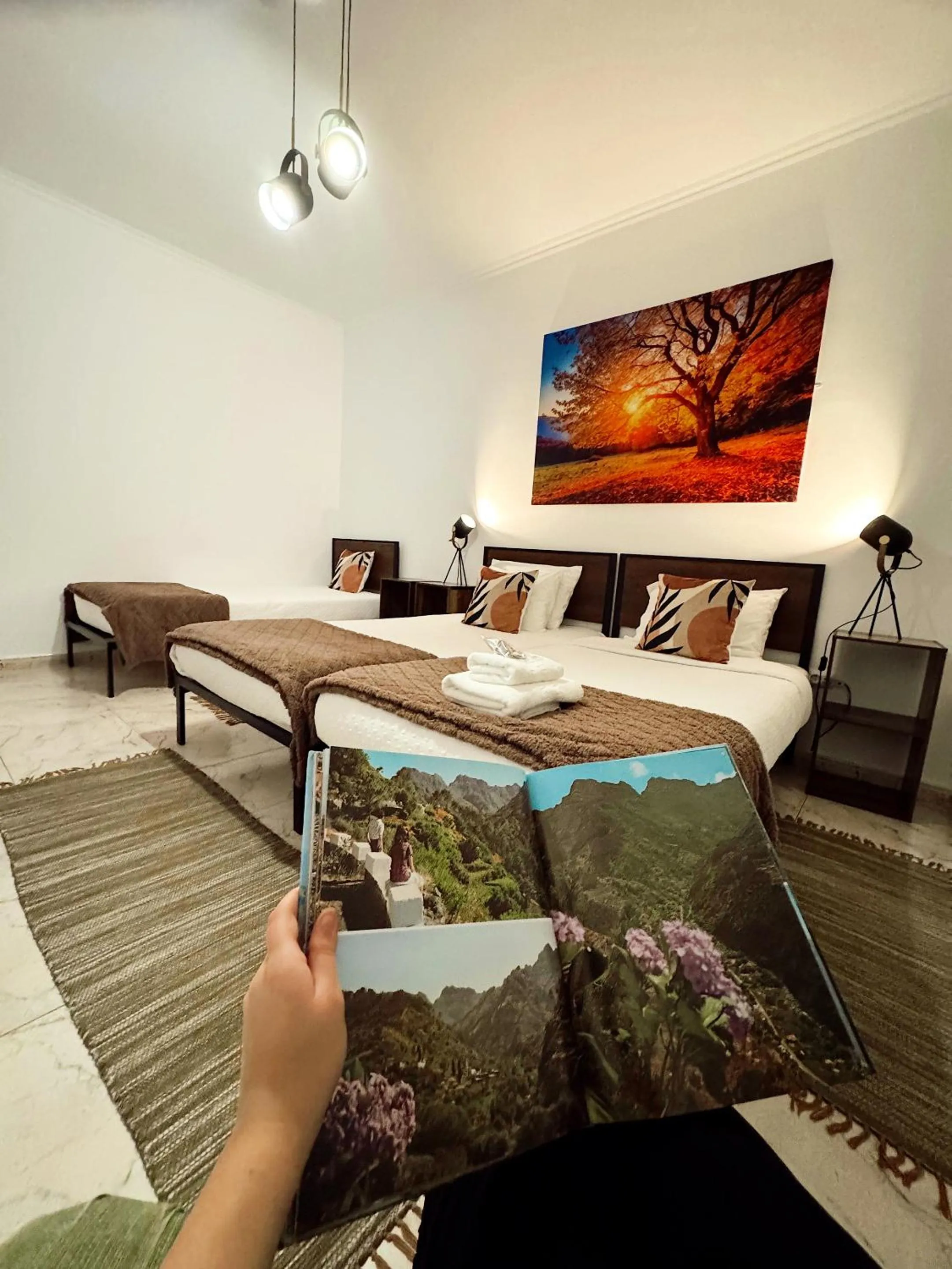 Bedroom, Bed in Gardens Guest House