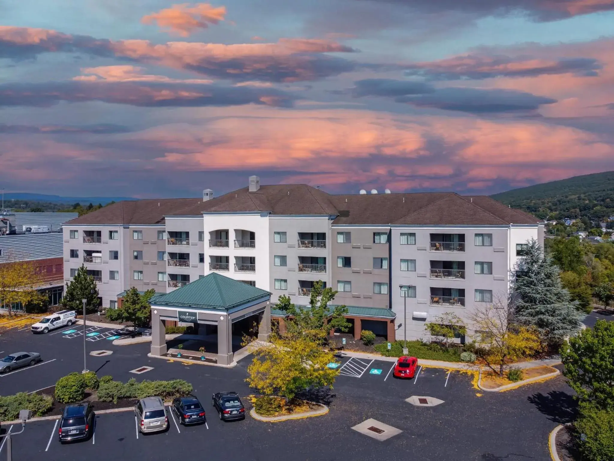 Property building in Country Inn & Suites by Radisson, Convention Center Property building in Country Inn & Suites by Radisson, Convention Center