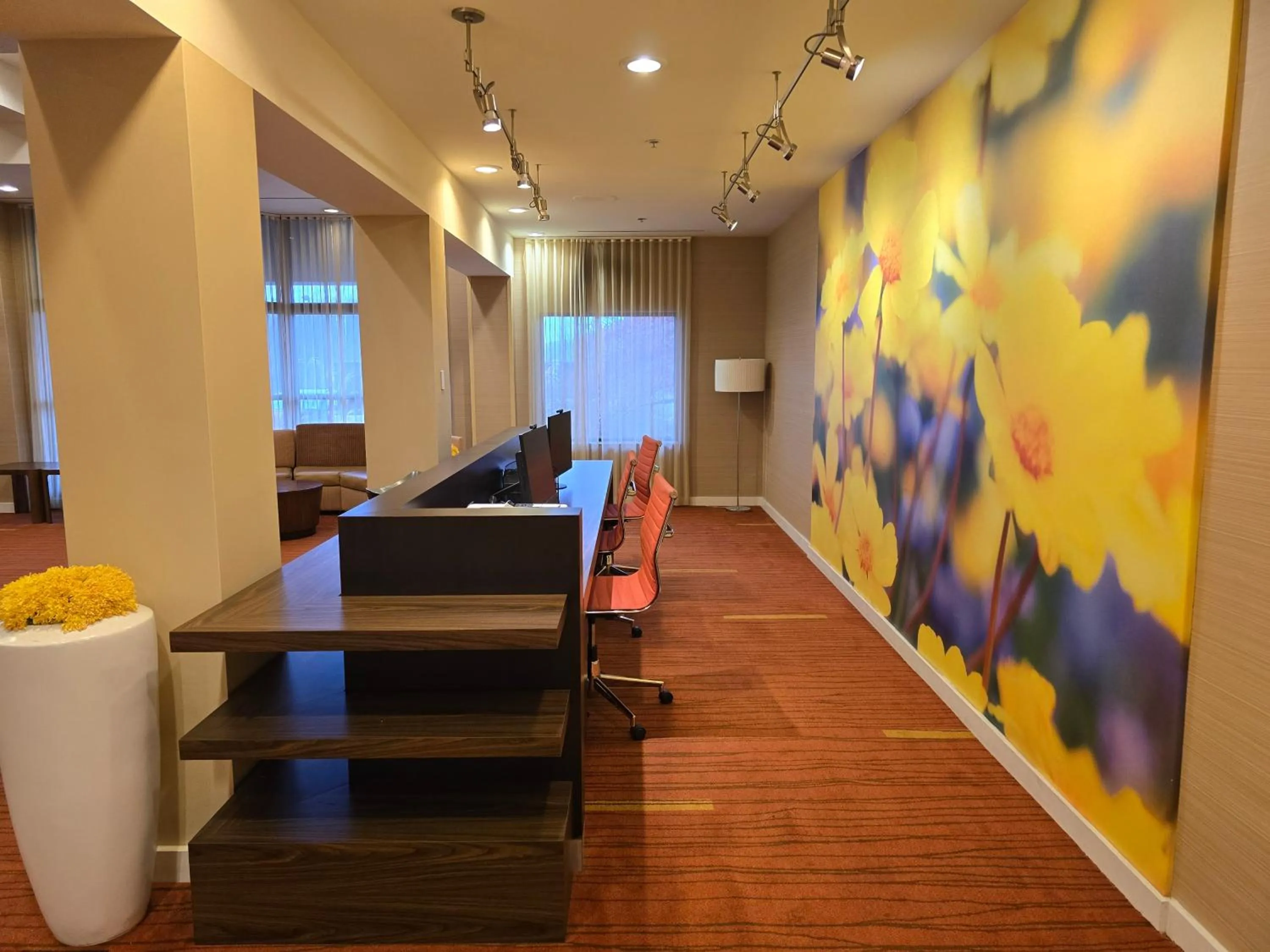 Business facilities in Courtyard Altoona