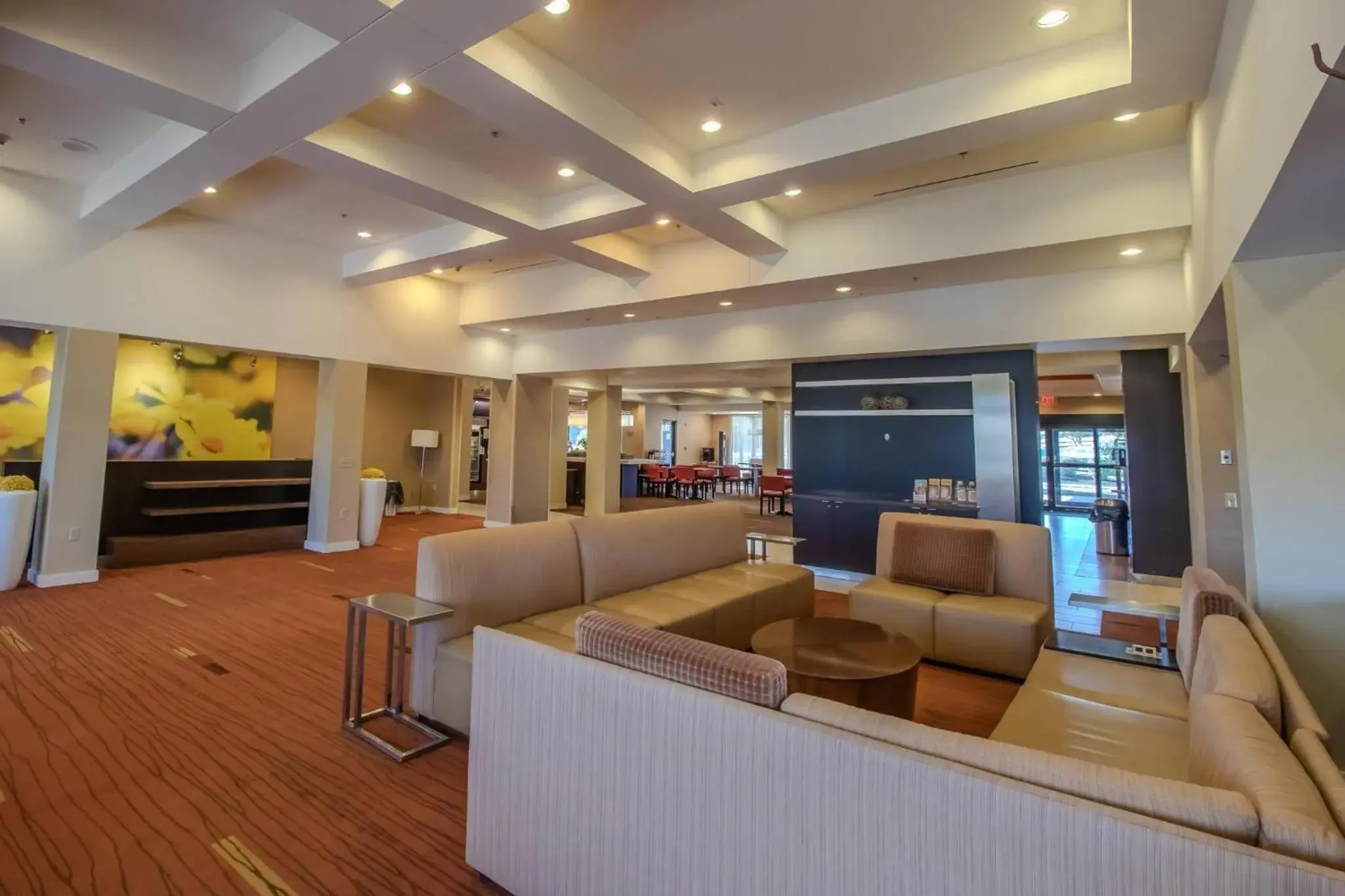 Lobby or reception in Country Inn & Suites by Radisson, Convention Center Lobby or reception in Country Inn & Suites by Radisson, Convention Center