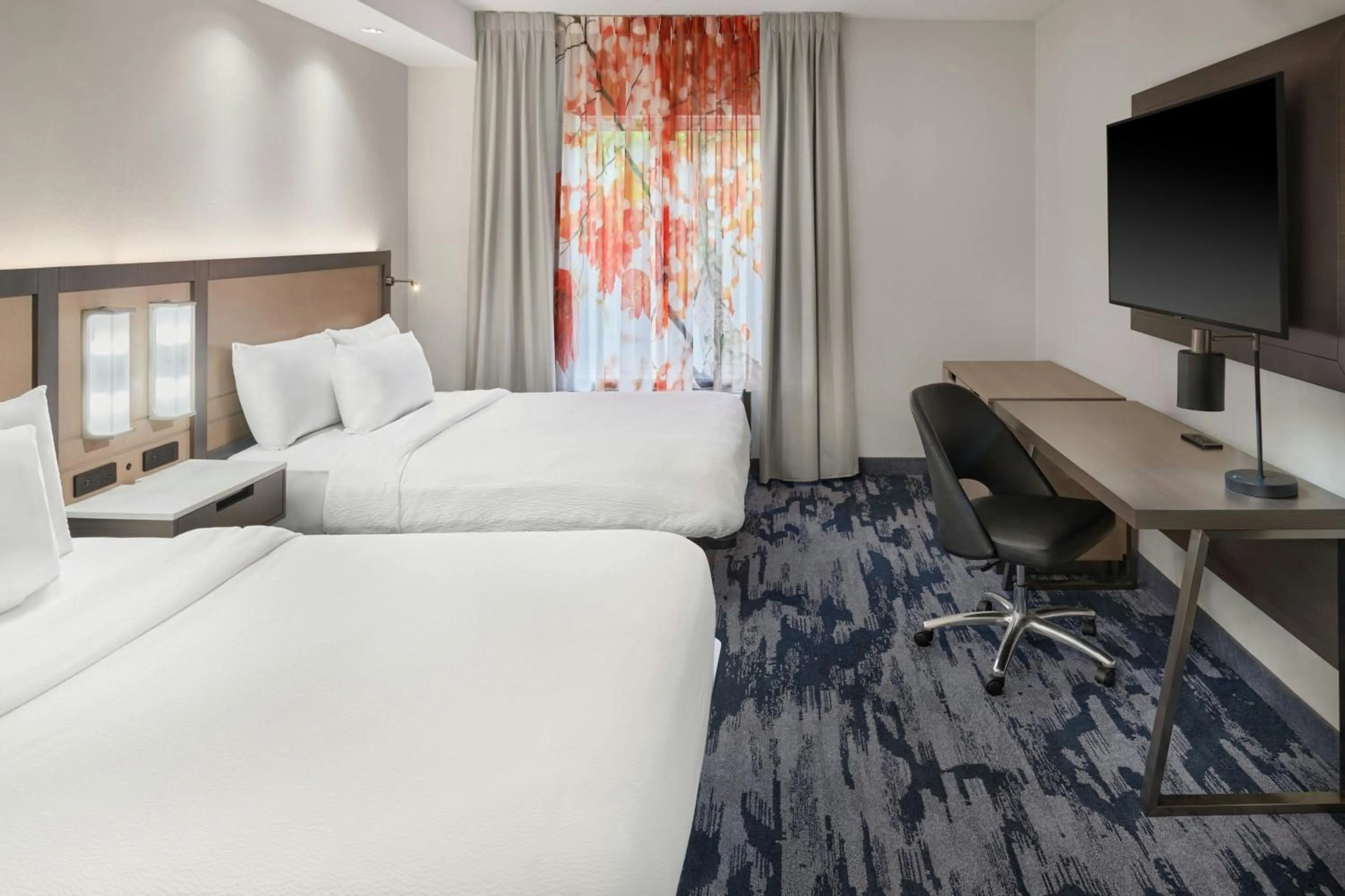 Bedroom, Bed in Fairfield Inn & Suites Cartersville