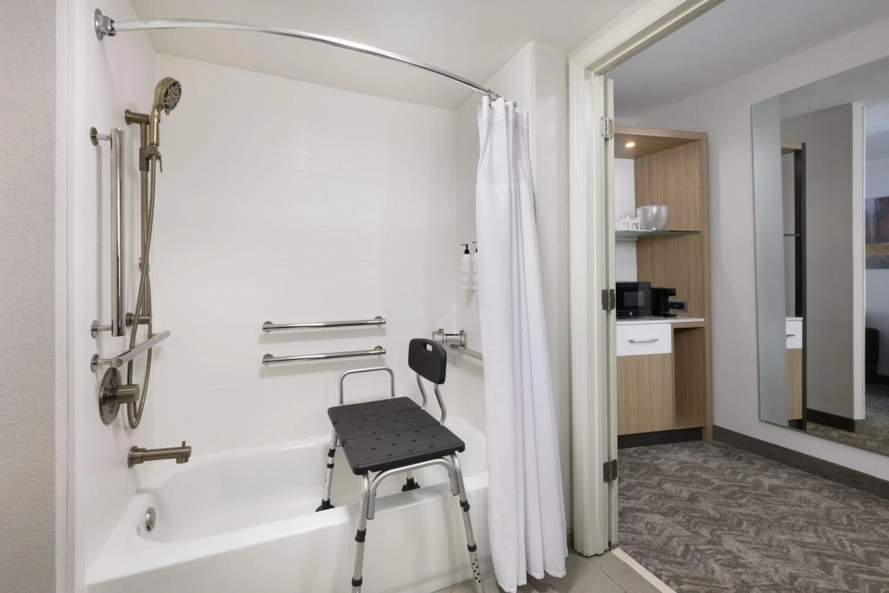 Bedroom in SpringHill Suites by Marriott Newnan