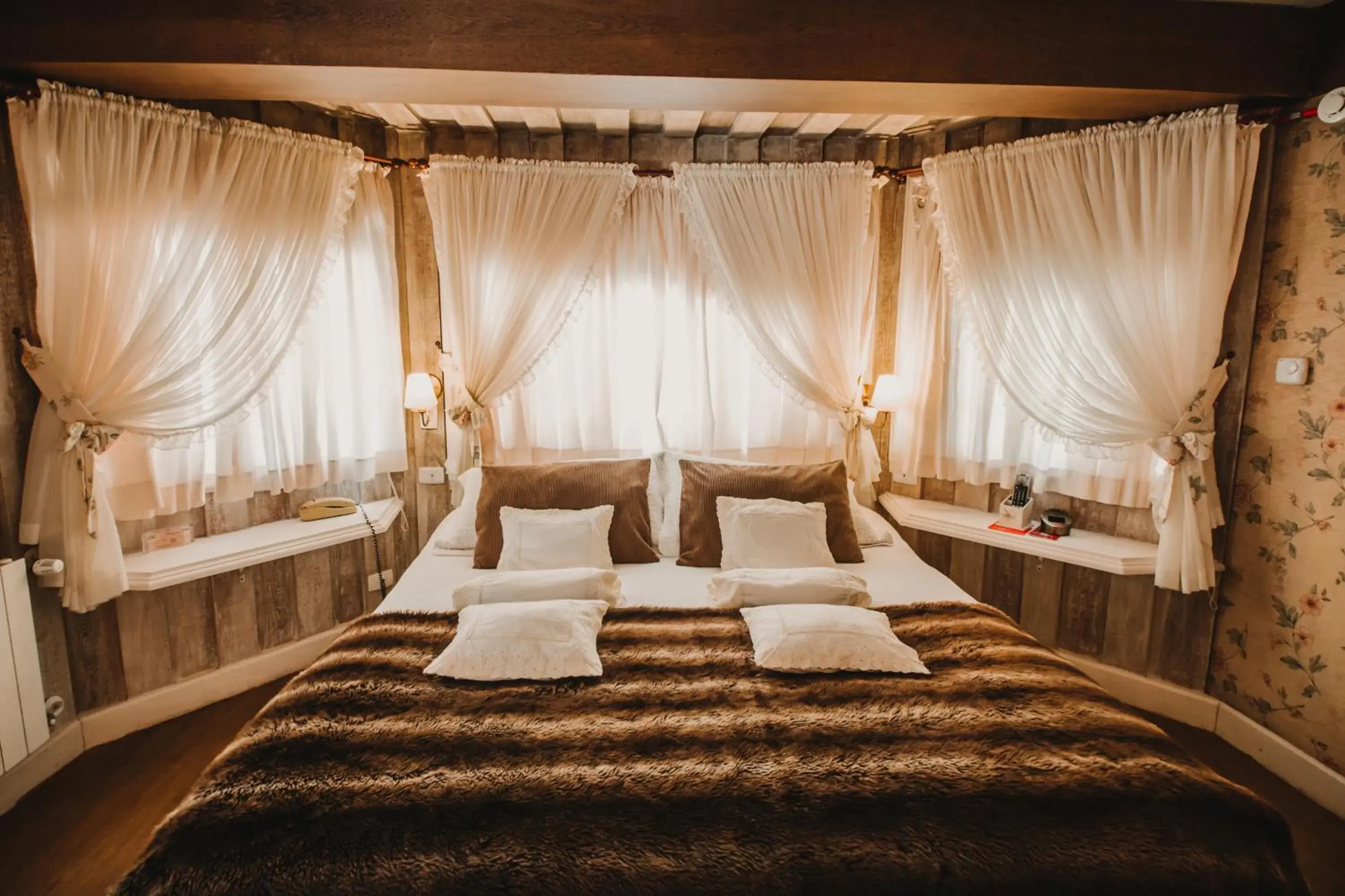 Bed in Chateau La Villette Bed in Chateau La Villette