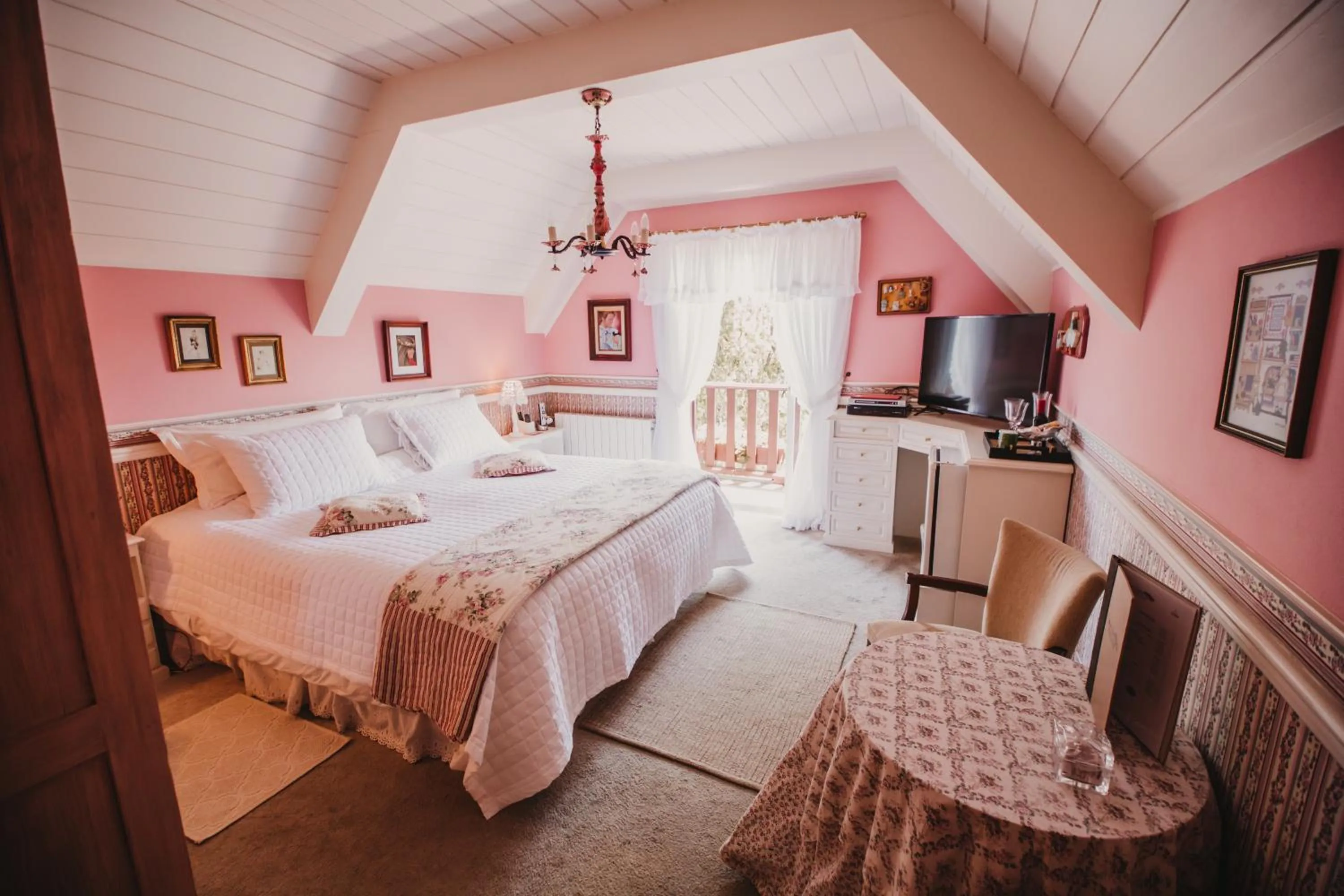 Bed in Chateau La Villette