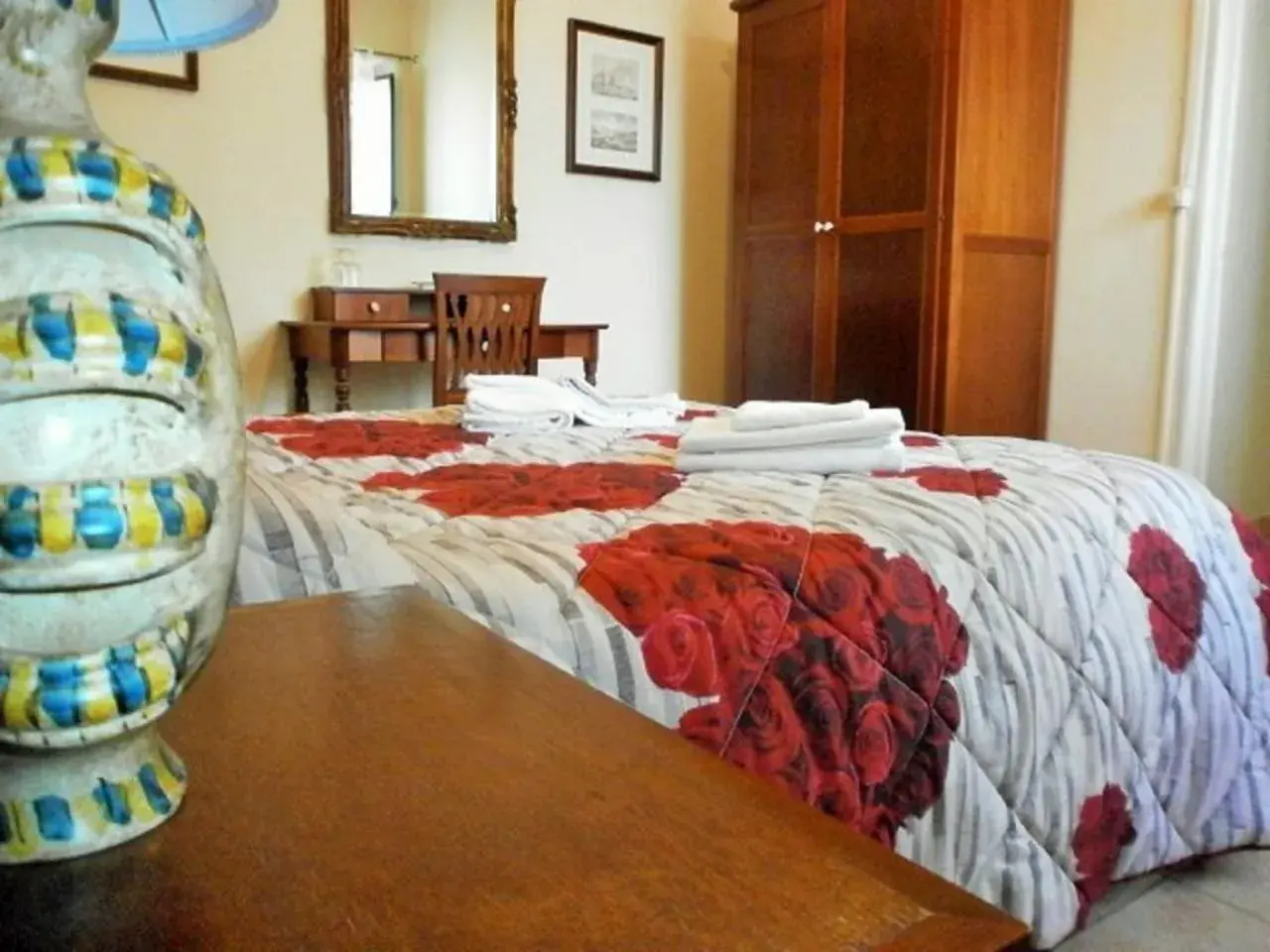 Double or Twin Room with Private Bathroom - single occupancy in I Cappuccini Rooms Double or Twin Room with Private Bathroom - single occupancy in I Cappuccini Rooms