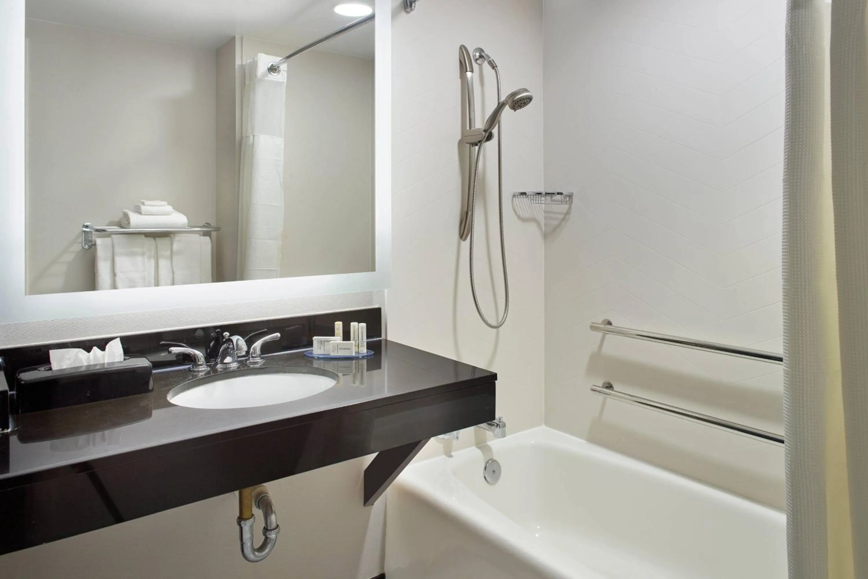 Bathroom in Fairfield by Marriott Inn & Suites Asheville Outlets