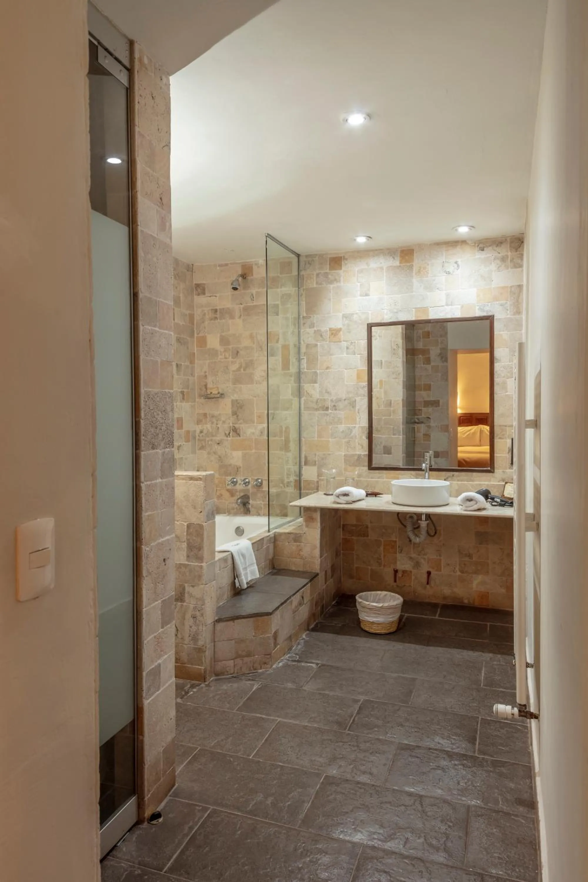 Shower in Tambo del Arriero Hotel Boutique