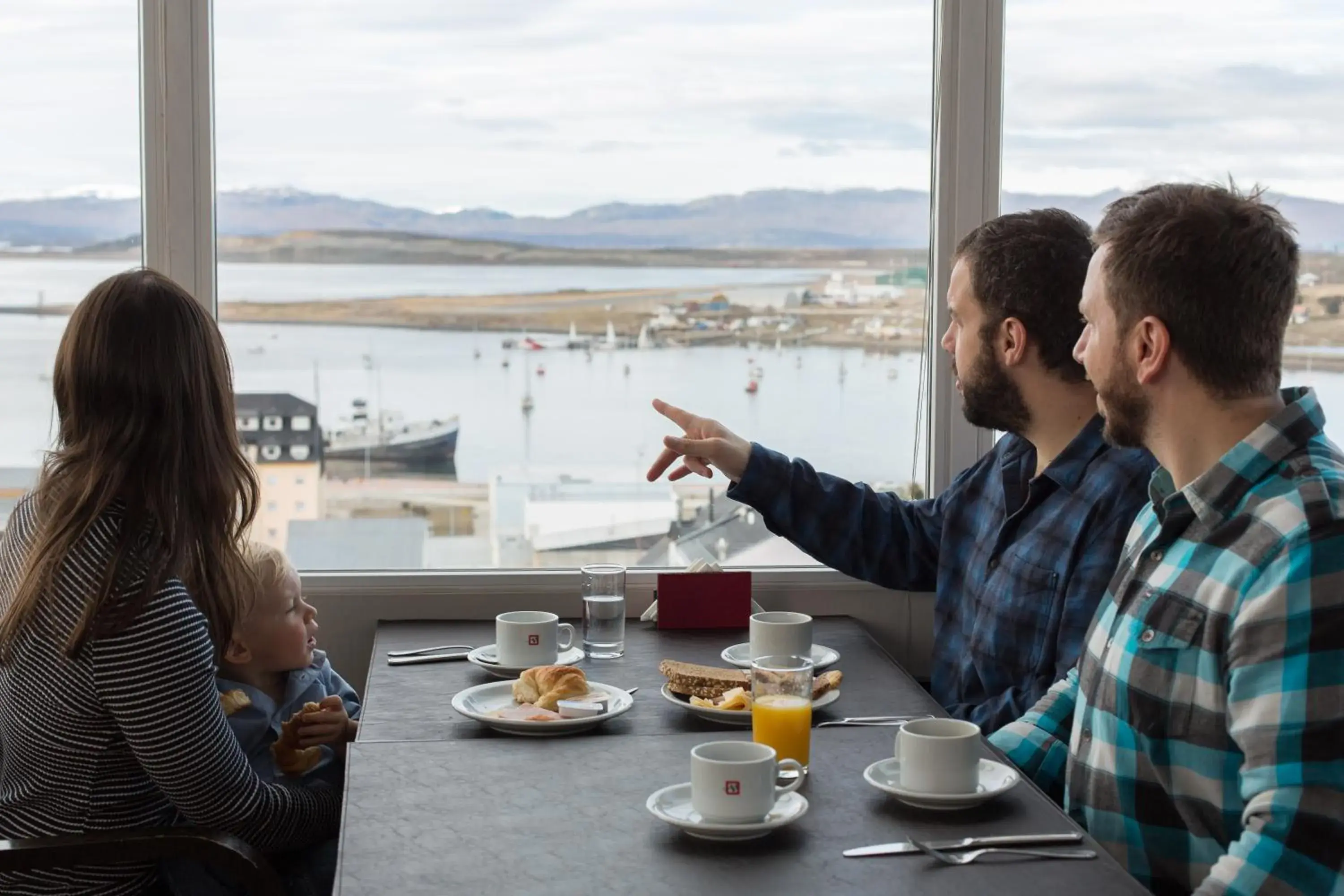 Lounge or bar in Alto Andino Hotel Lounge or bar in Alto Andino Hotel