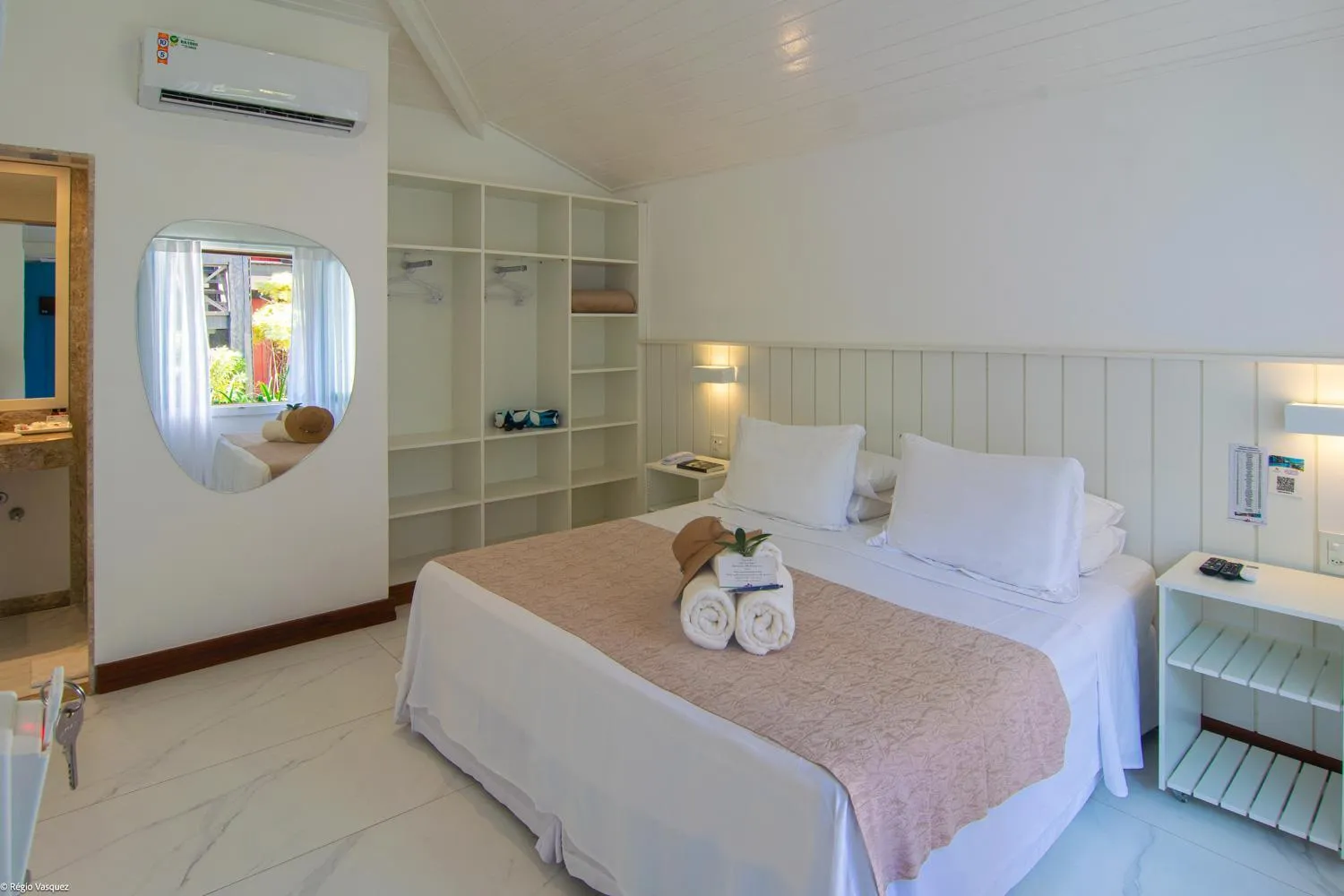 Bed in Chez Pitu Praia Hotel