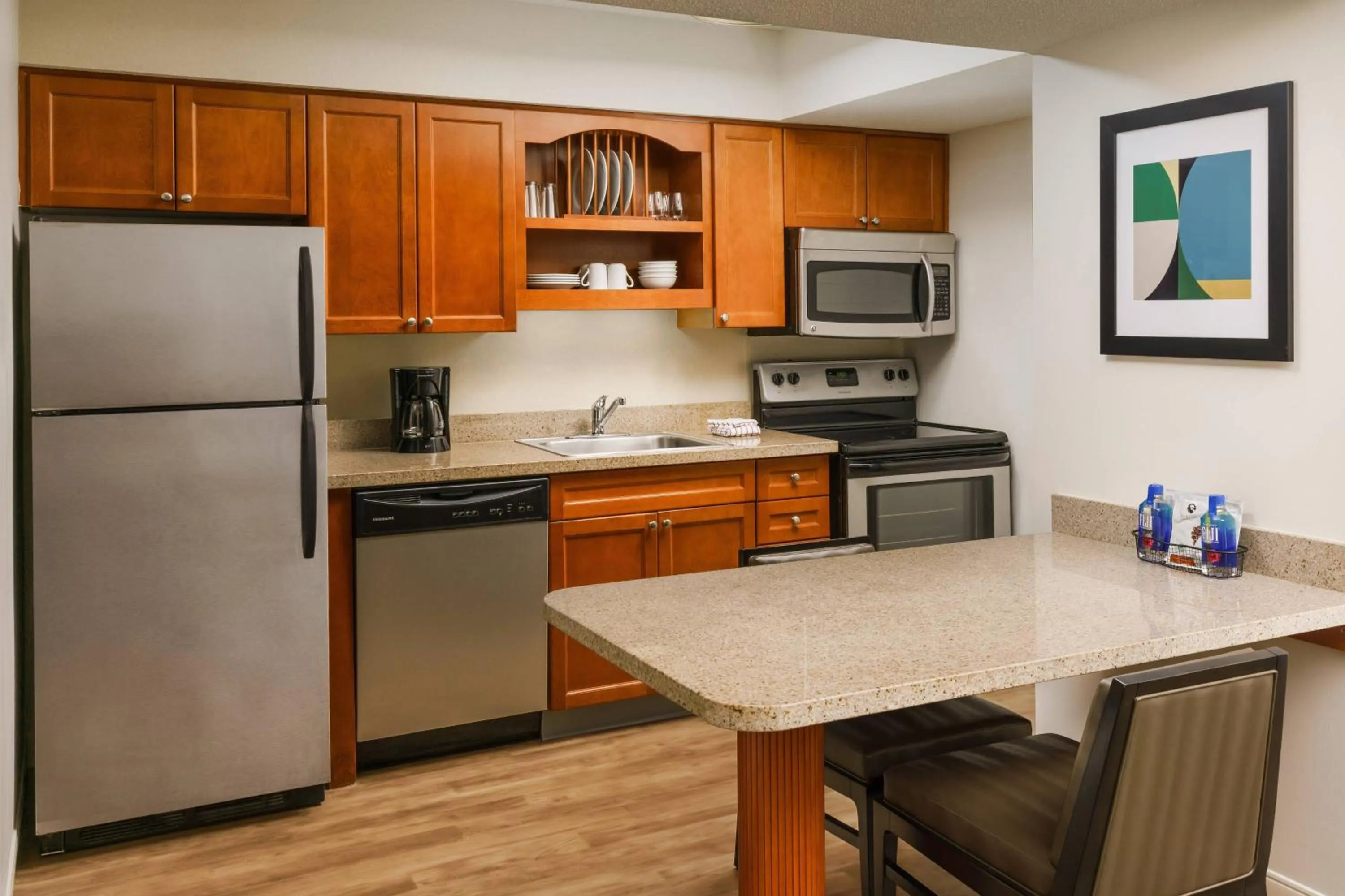 Kitchen or kitchenette in Residence Inn Hartford Windsor