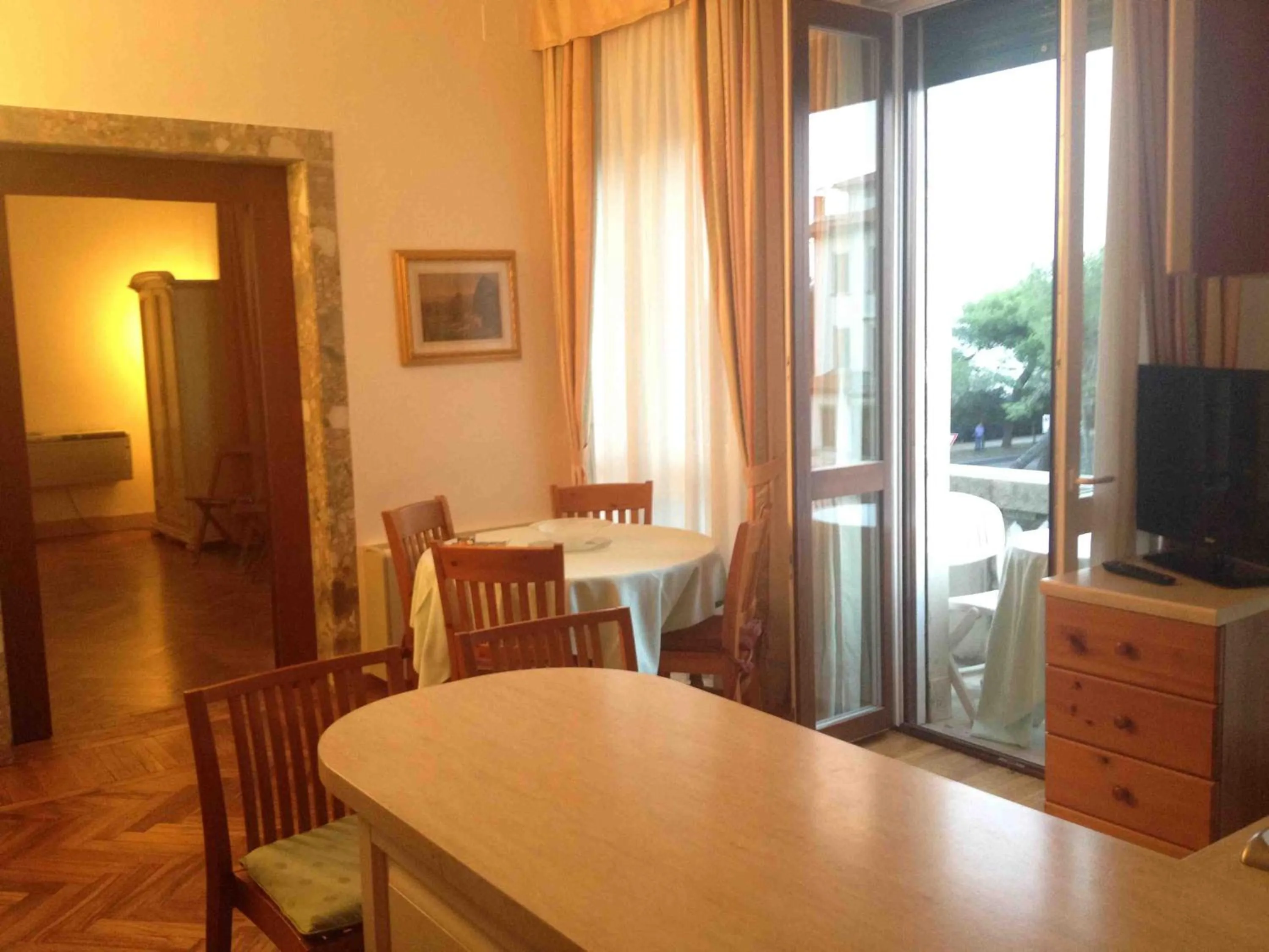 Dining area in Villa Gabriella B&B - Apartments
