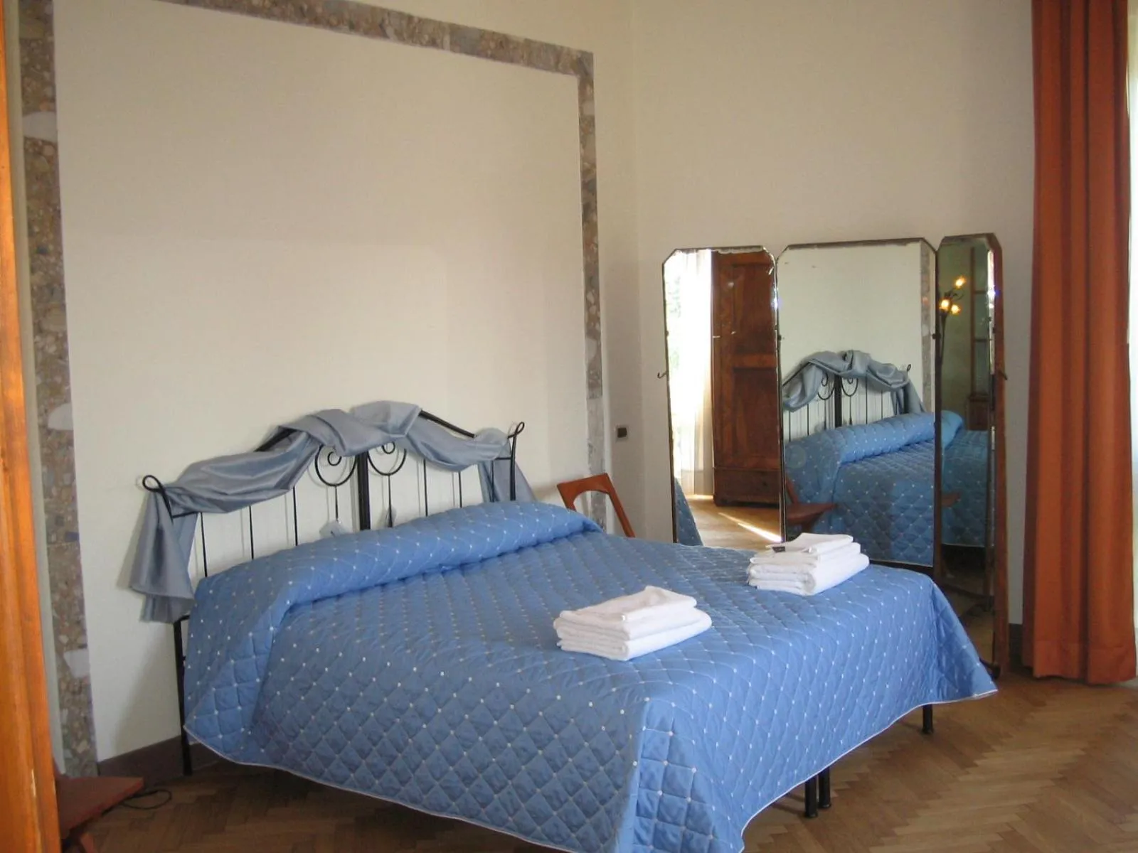 Bed in Villa Gabriella B&B - Apartments