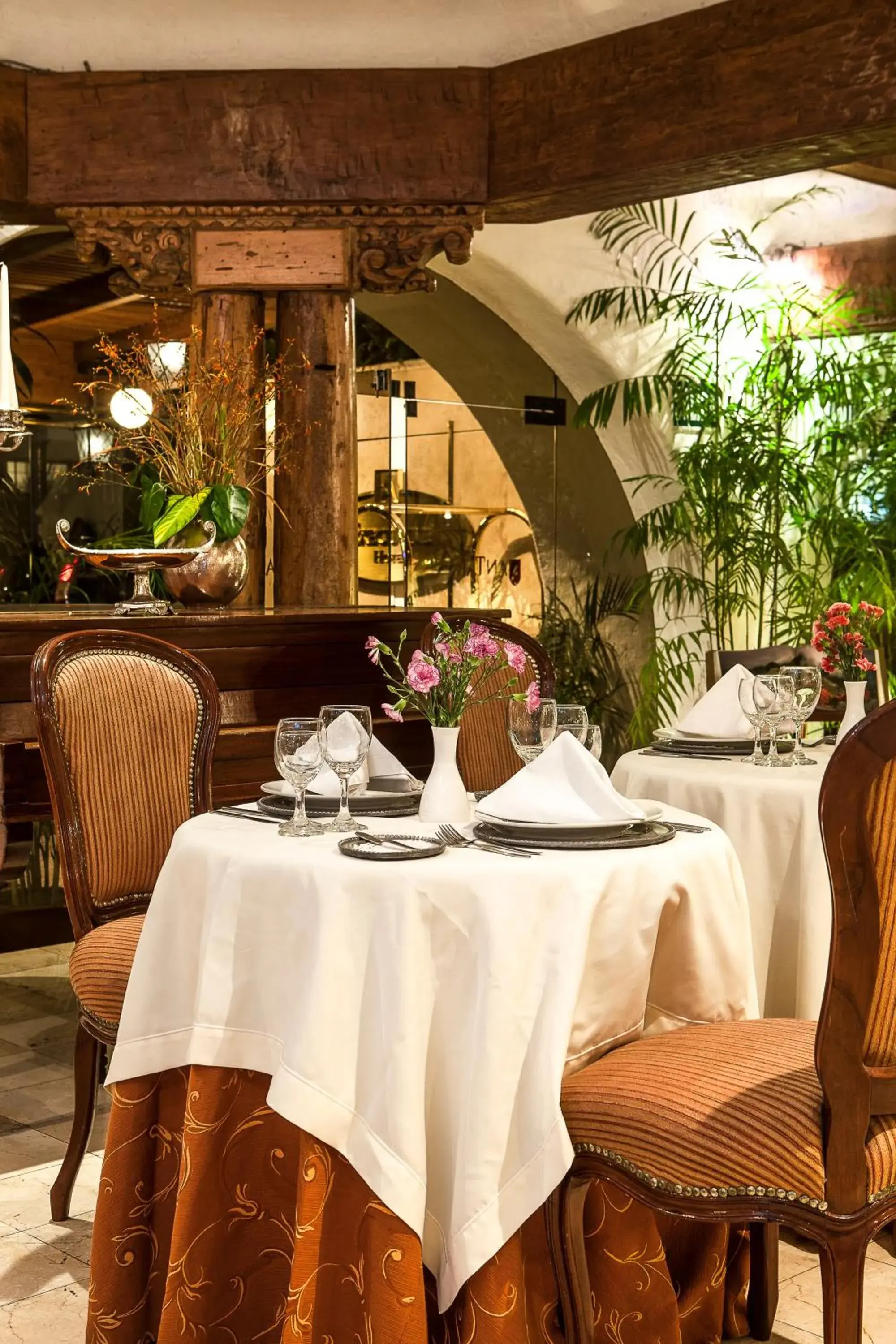 Restaurant/places to eat in Antara Hotel & Suites - Miraflores Restaurant/places to eat in Antara Hotel & Suites - Miraflores