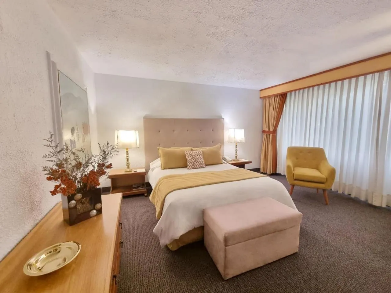 Photo of the whole room, Bed in Antara Hotel & Suites - Miraflores