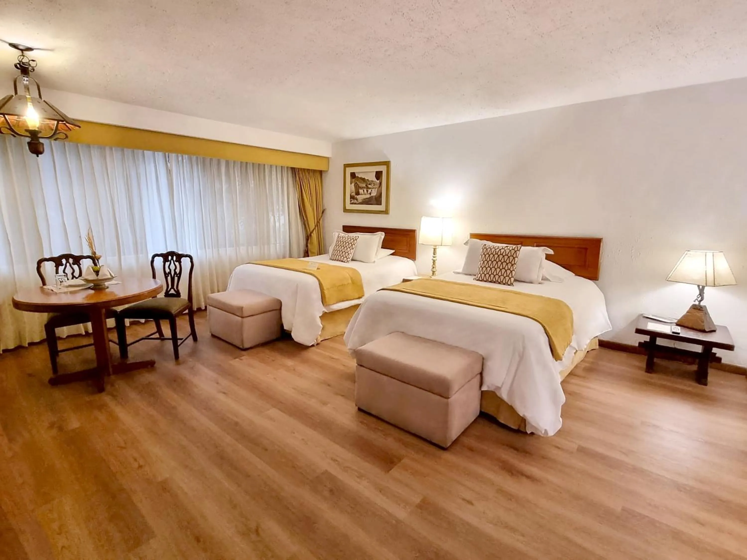 Photo of the whole room, Bed in Antara Hotel & Suites - Miraflores