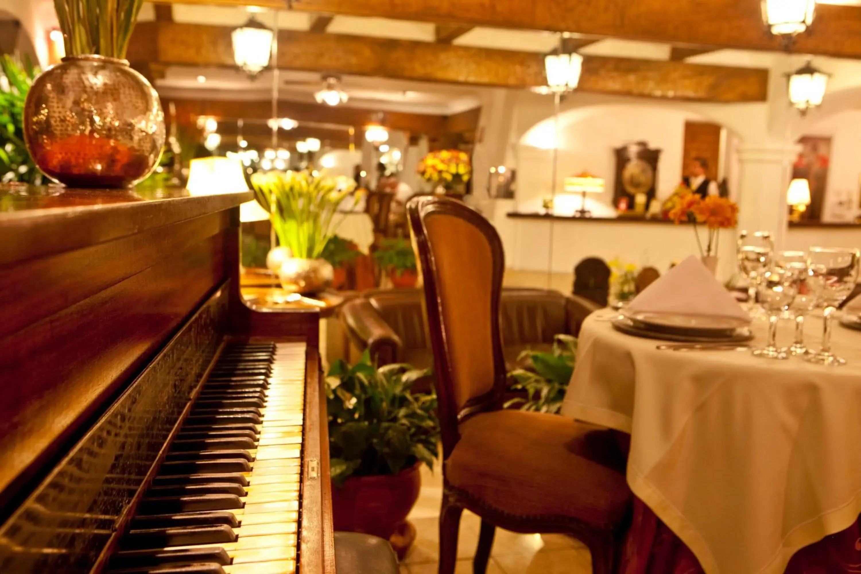 Restaurant/places to eat in Antara Hotel & Suites - Miraflores Restaurant/places to eat in Antara Hotel & Suites - Miraflores