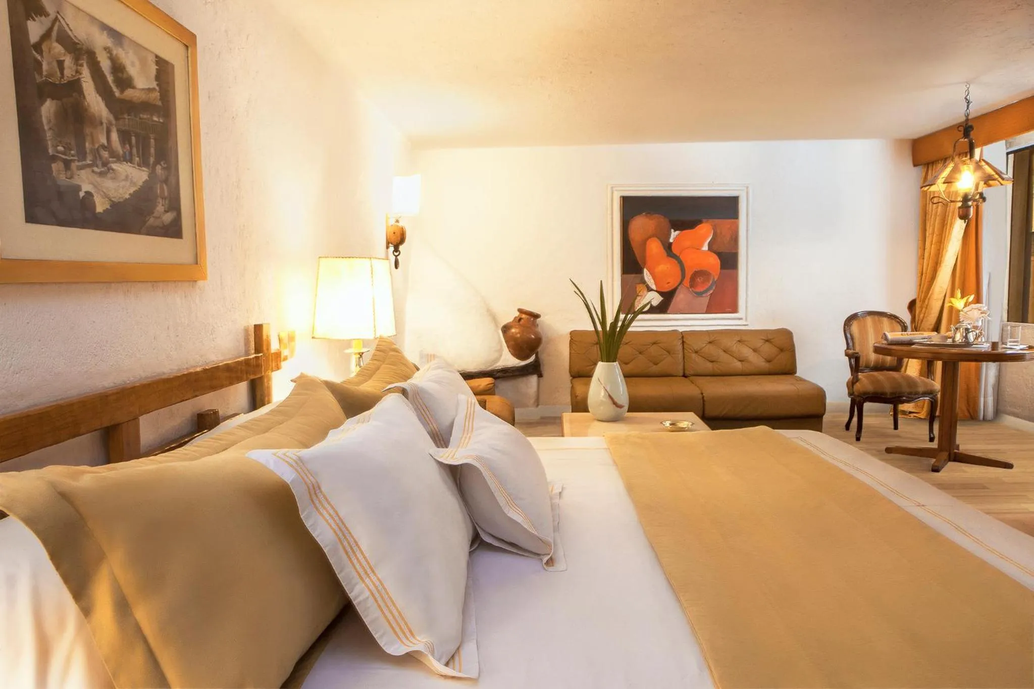 Photo of the whole room, Bed in Antara Hotel & Suites - Miraflores