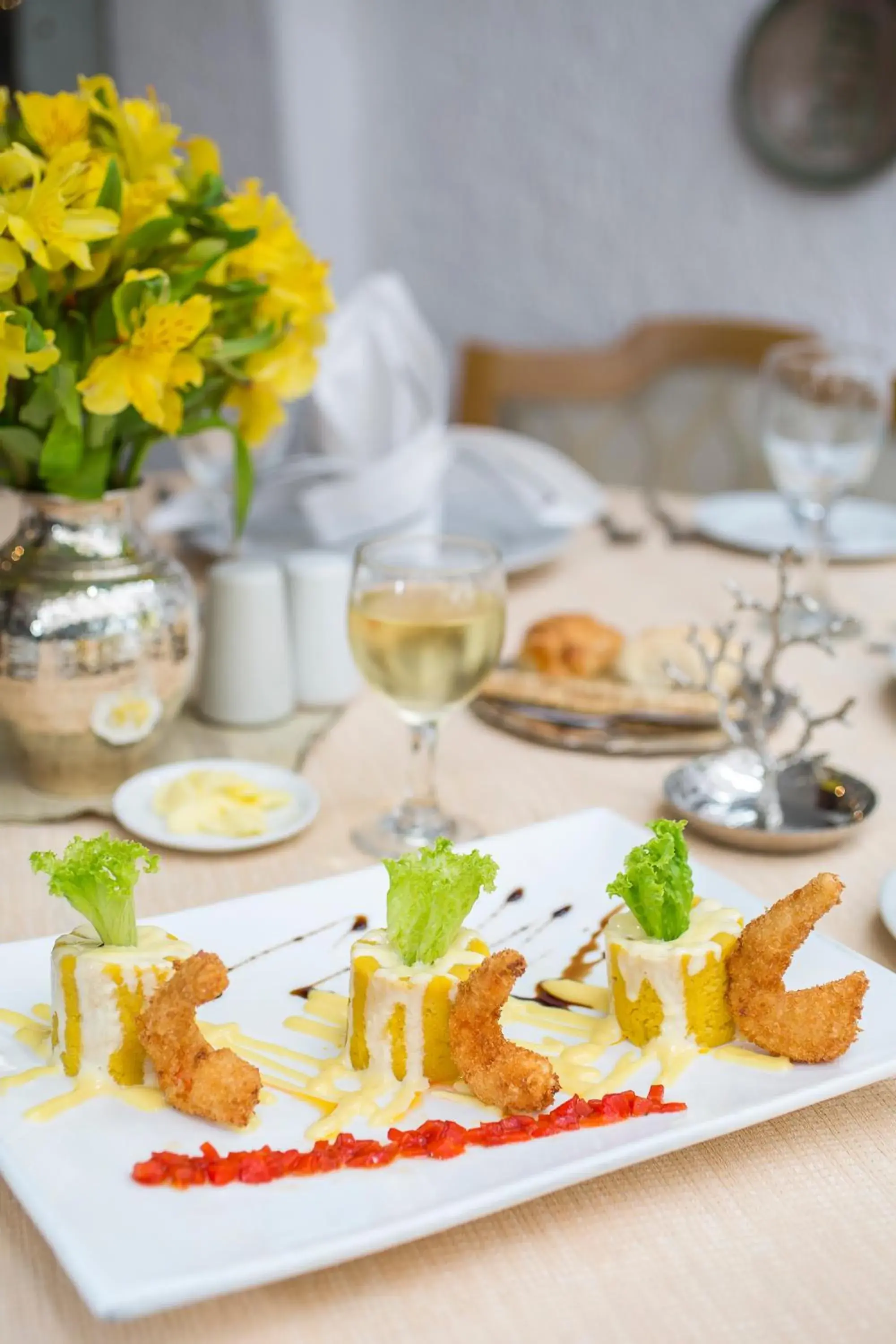 Food in Antara Hotel & Suites - Miraflores Food in Antara Hotel & Suites - Miraflores