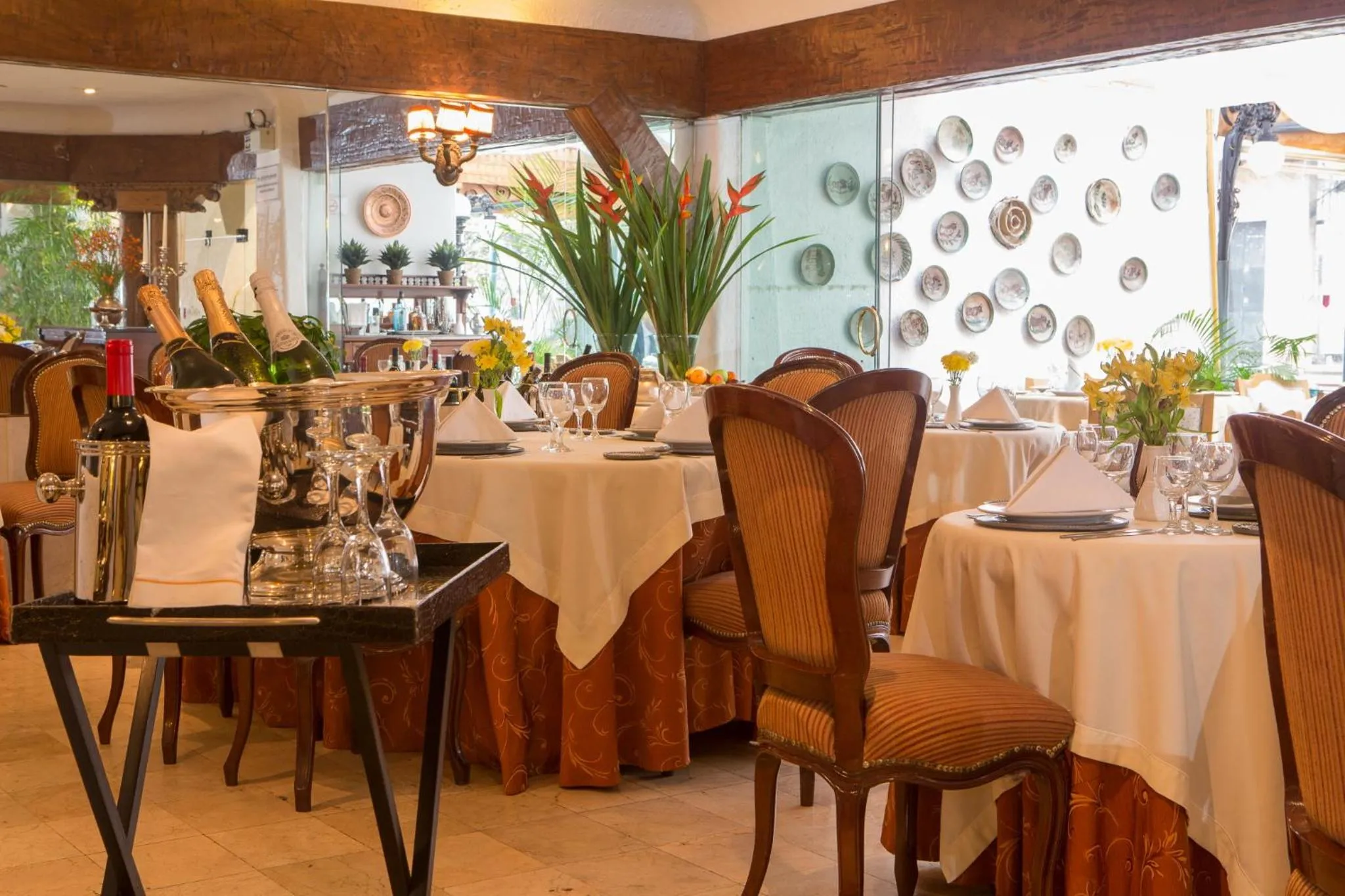 Restaurant/places to eat in Antara Hotel & Suites - Miraflores