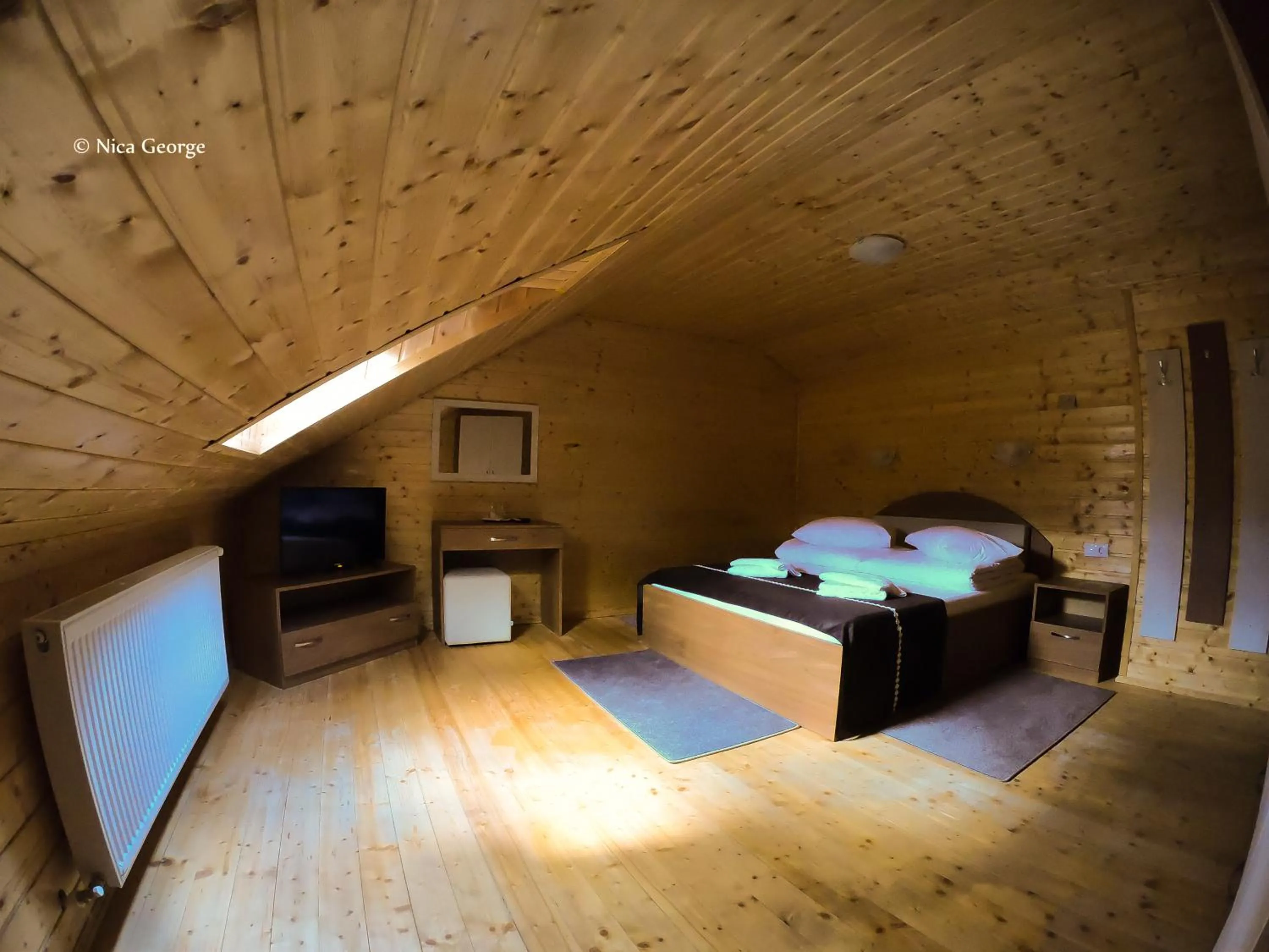 Photo of the whole room, Bed in Hanul Patrisiei