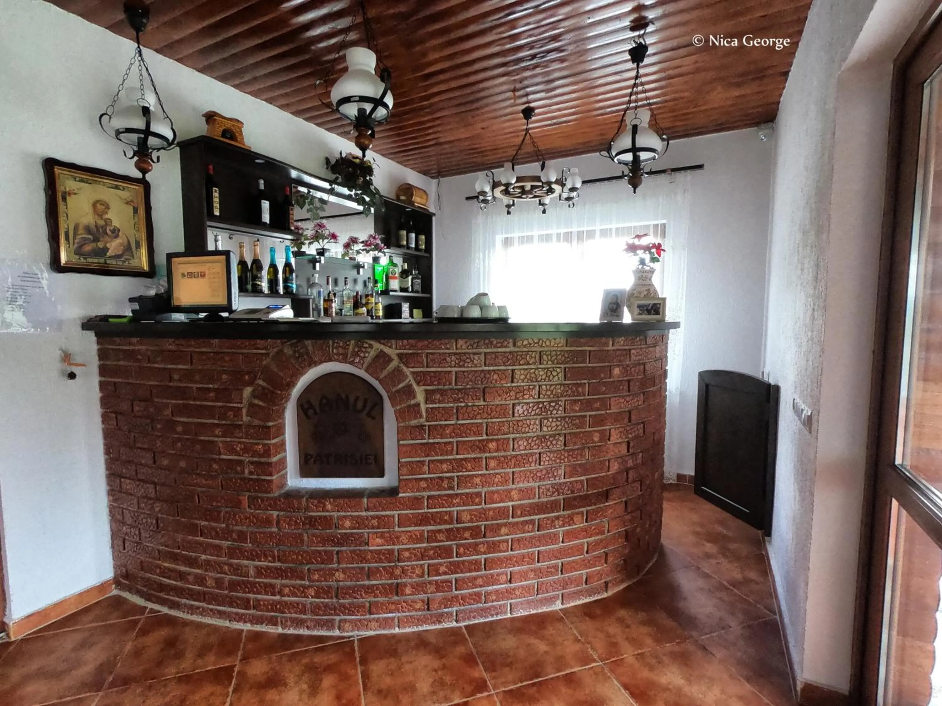 Lounge or bar in Hanul Patrisiei