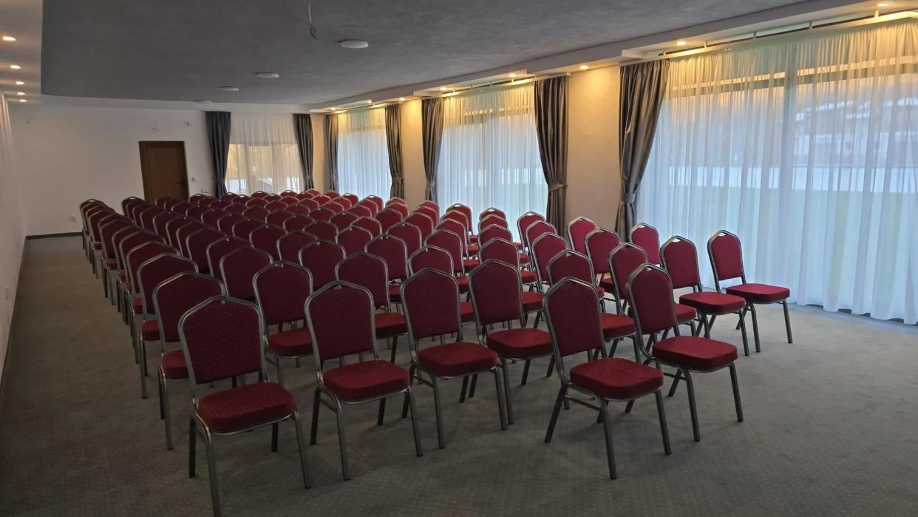 Meeting/conference room in Hanul Patrisiei