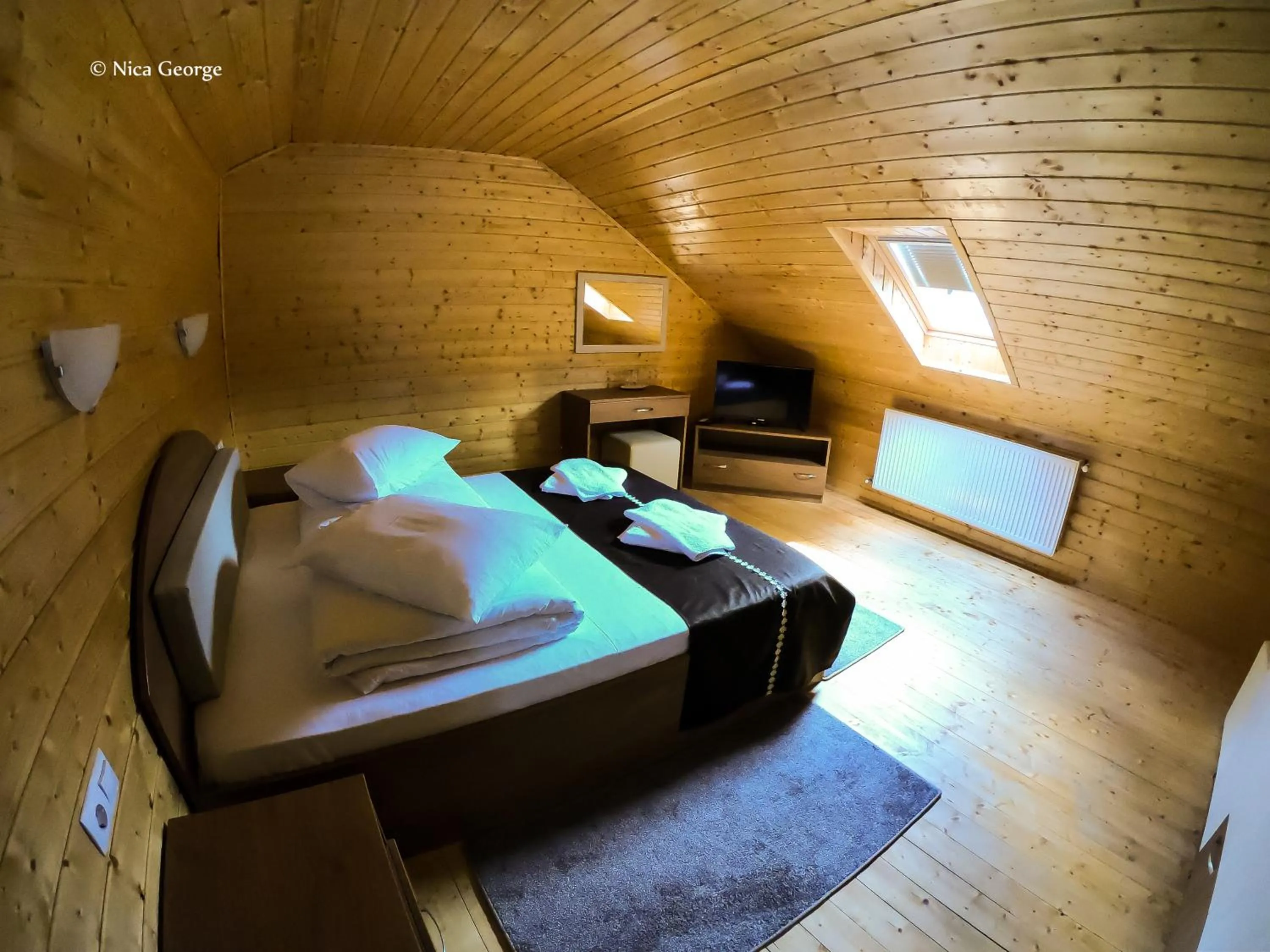 Photo of the whole room, Bed in Hanul Patrisiei