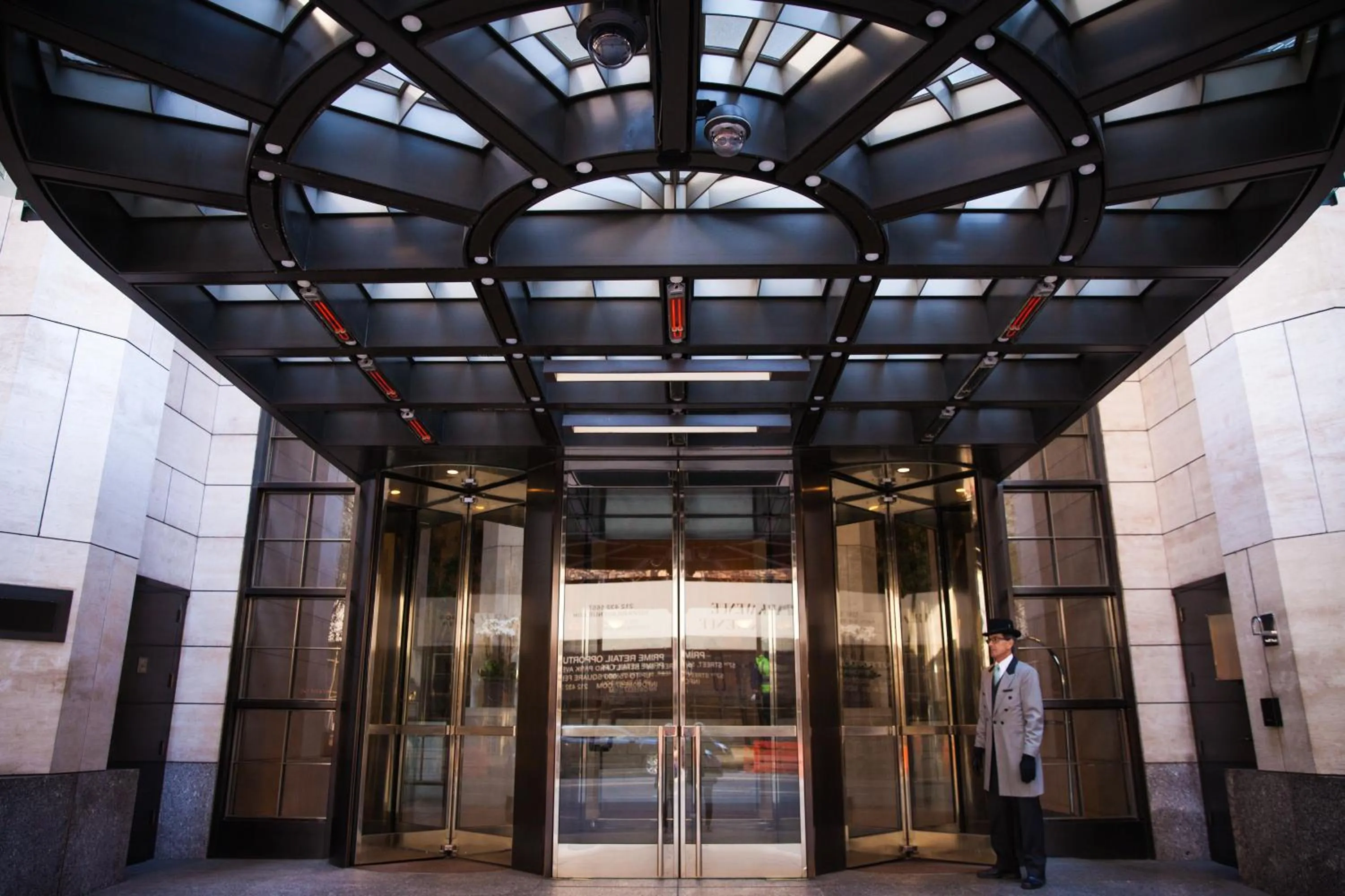 Facade/entrance in Four Seasons Hotel New York