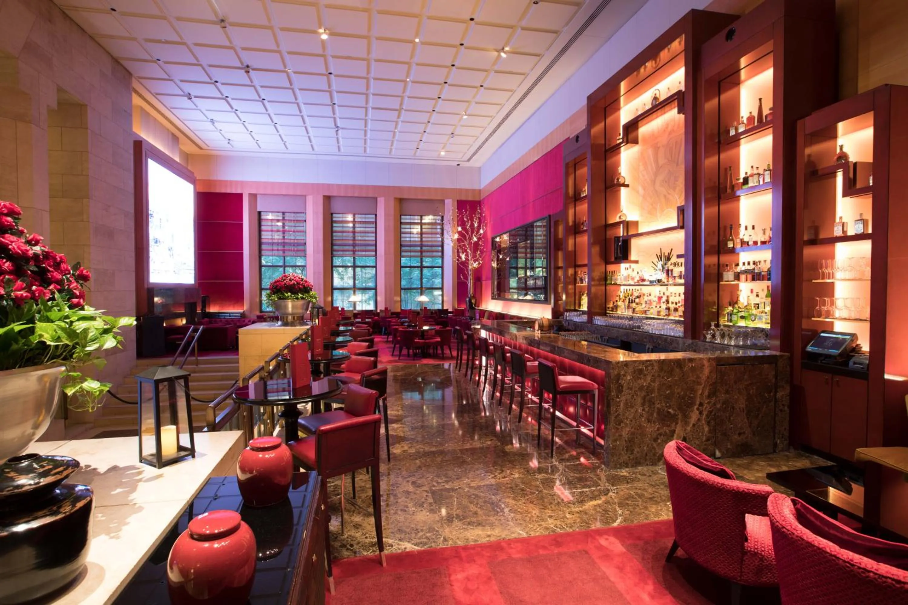 Day in Four Seasons Hotel New York