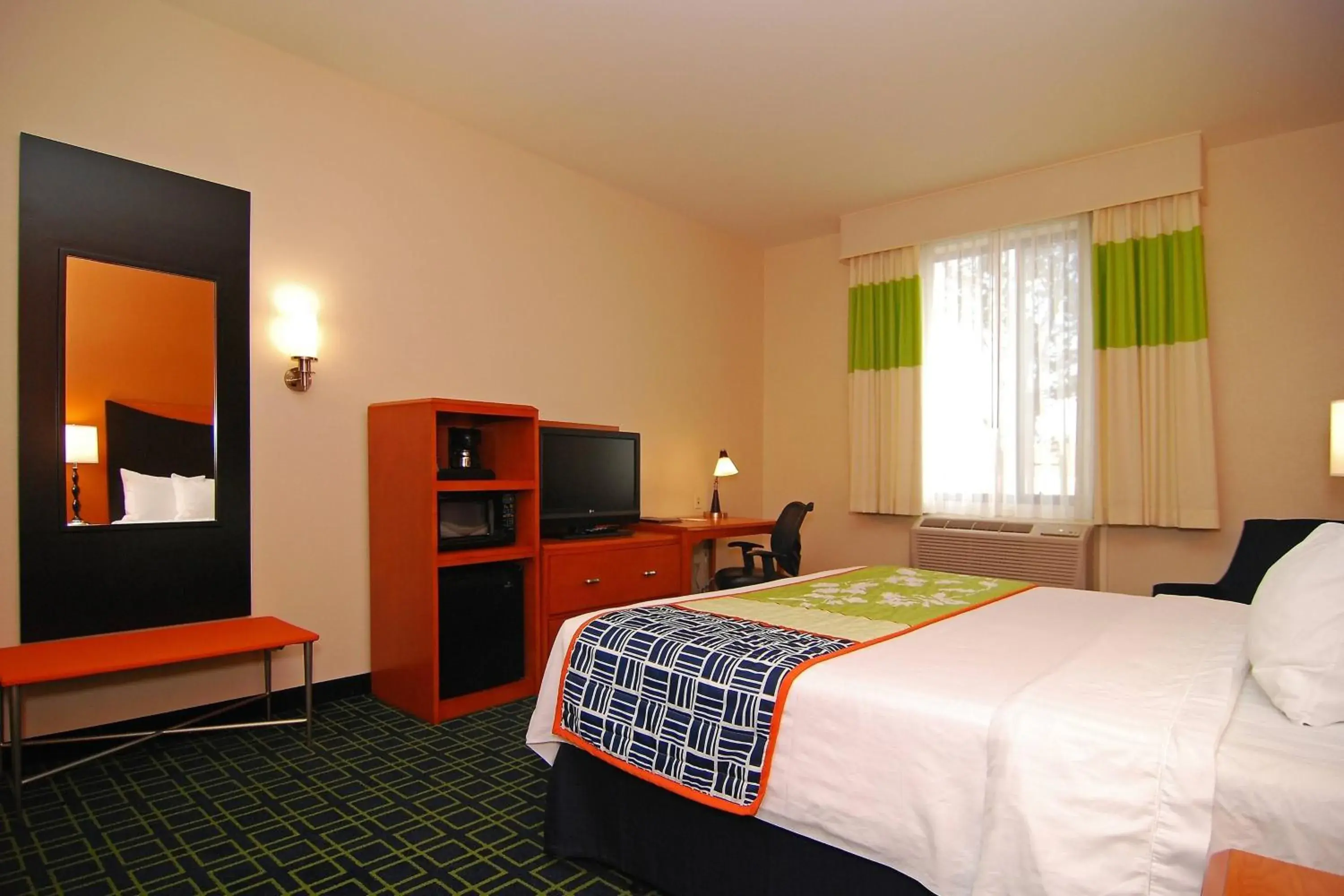 King Room in Fairfield Inn & Suites Tehachapi King Room in Fairfield Inn & Suites Tehachapi