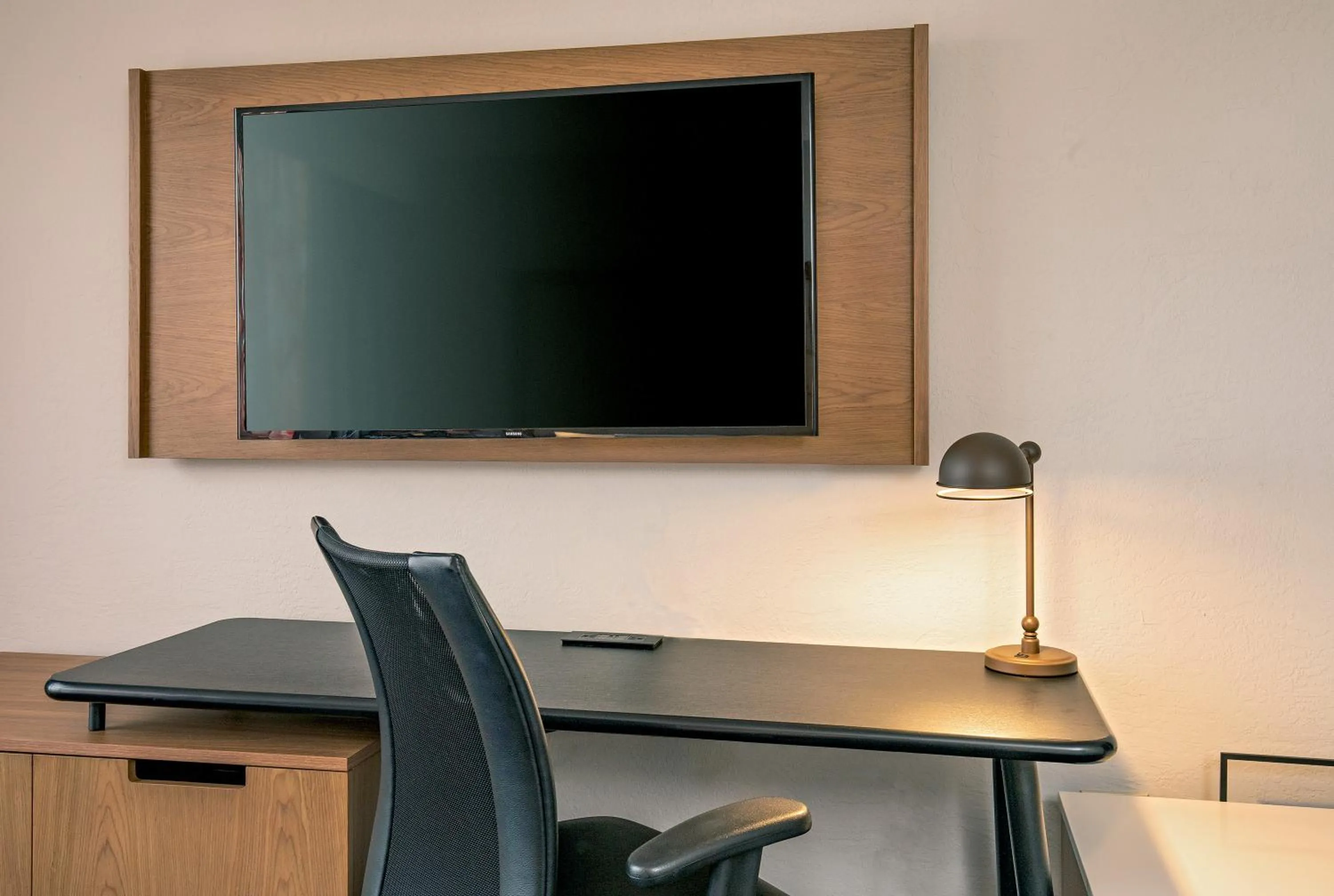 TV and multimedia in Fairfield Inn by Marriott Bangor