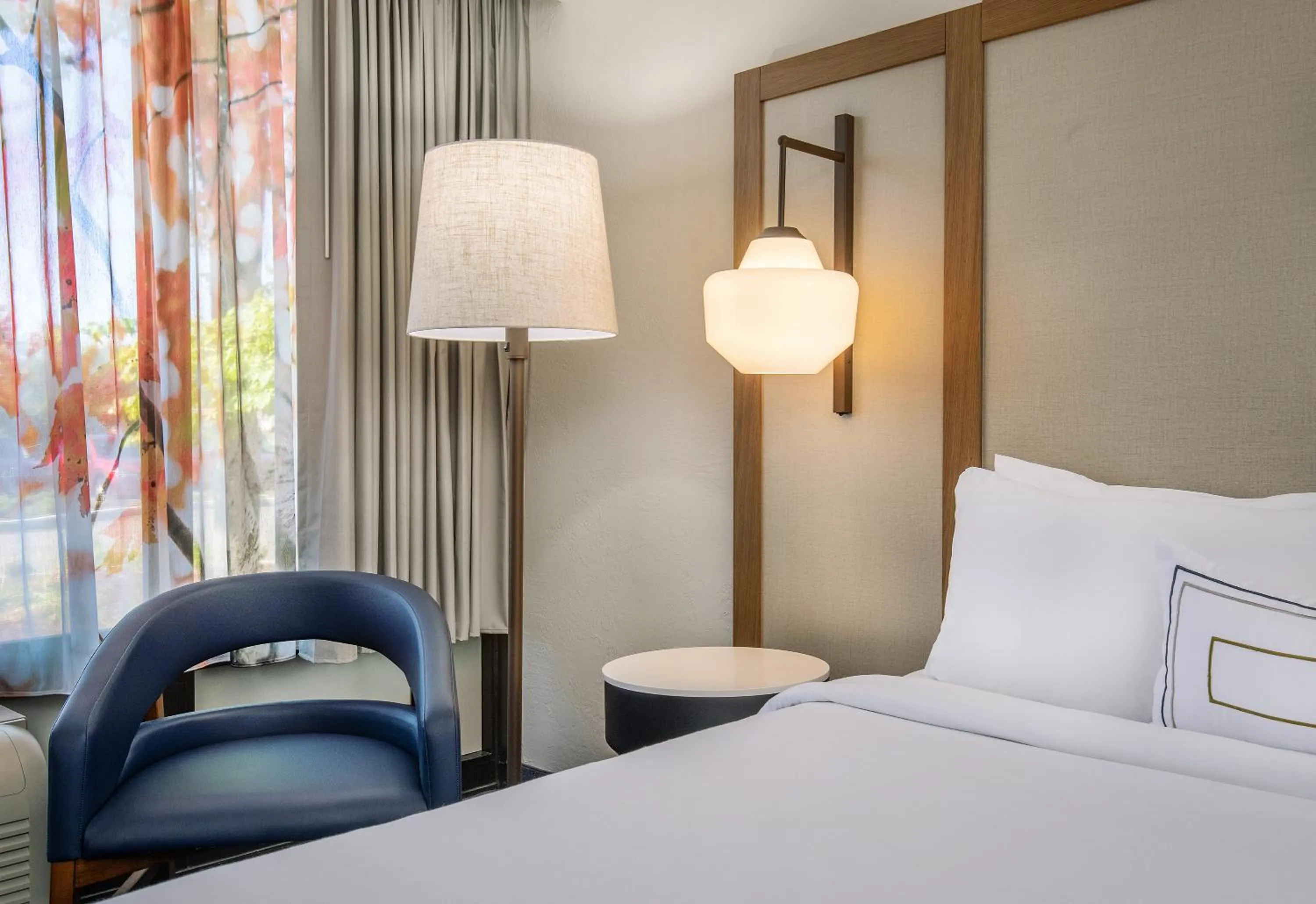 Seating area, Bed in Fairfield Inn by Marriott Bangor